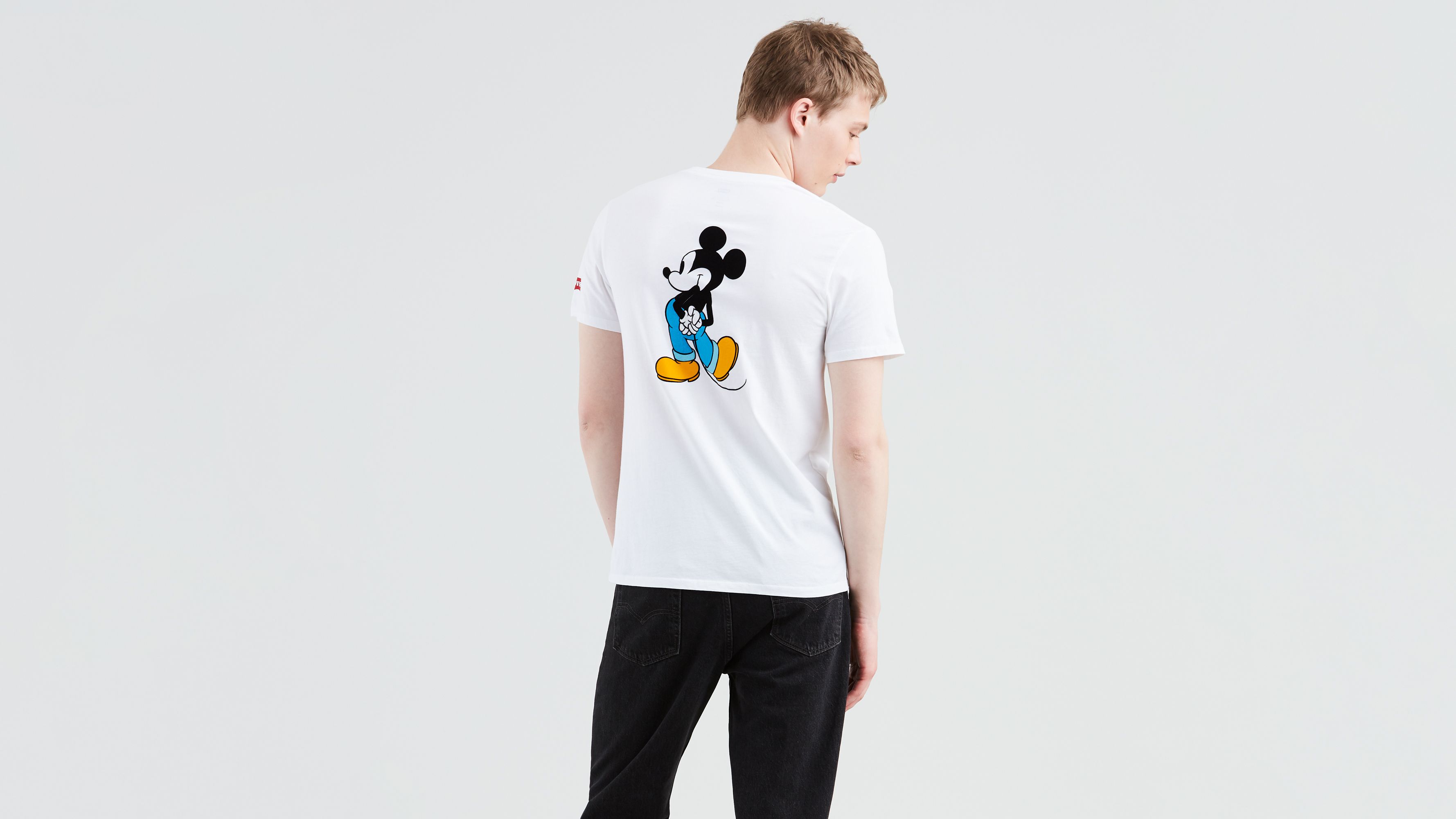 Una efectiva embarazada marea Levi's® X Disney Mickey Mouse Classic Graphic Tee Shirt - White | Levi's® US