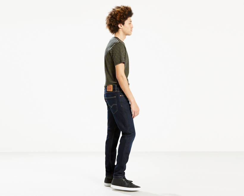Flight Stressful Restless This Levi's Summer Sale has Huge Deals on Men's Jeans Right Now