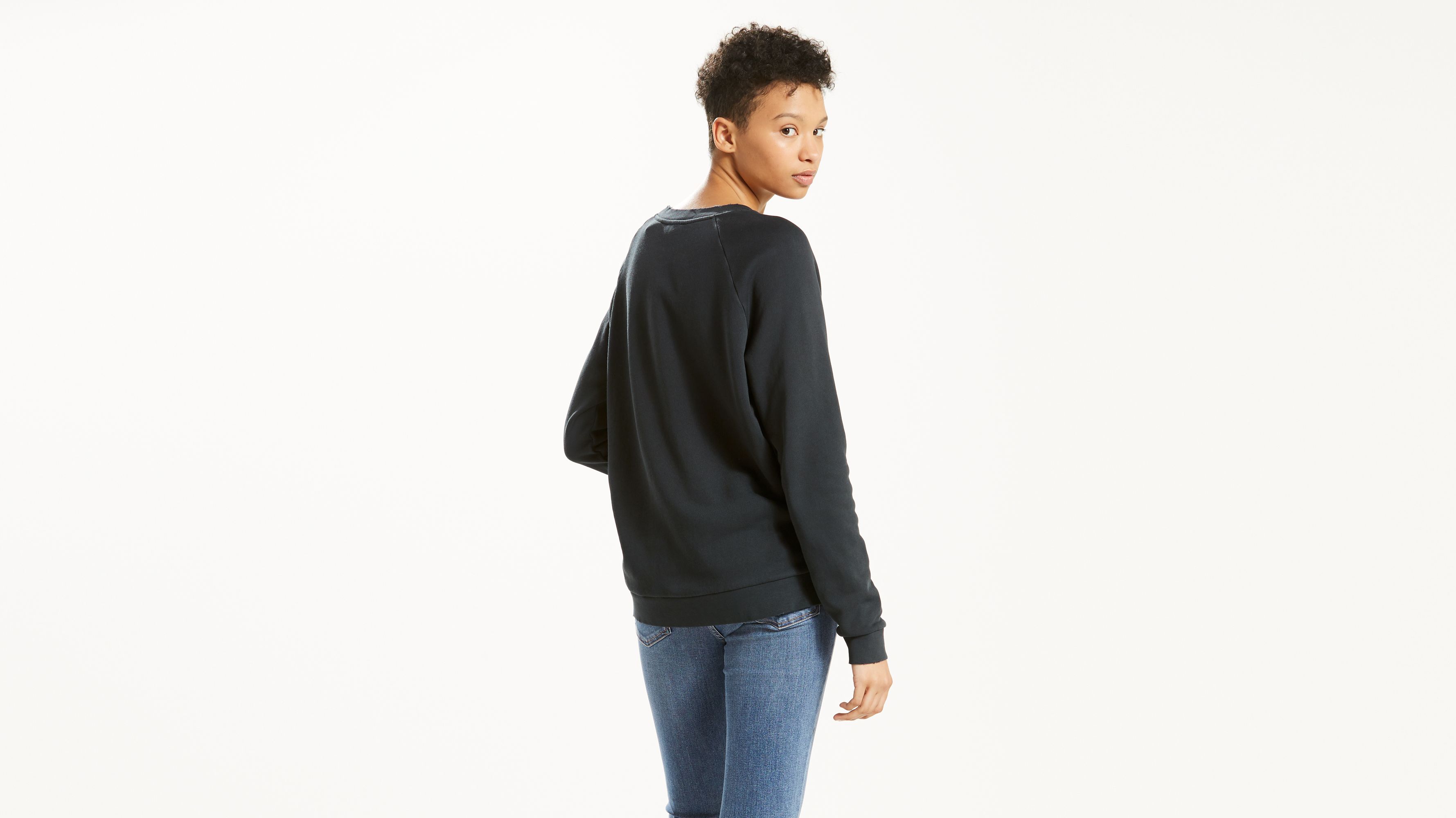 Levi's® Logo Relaxed Crewneck Sweatshirt 2