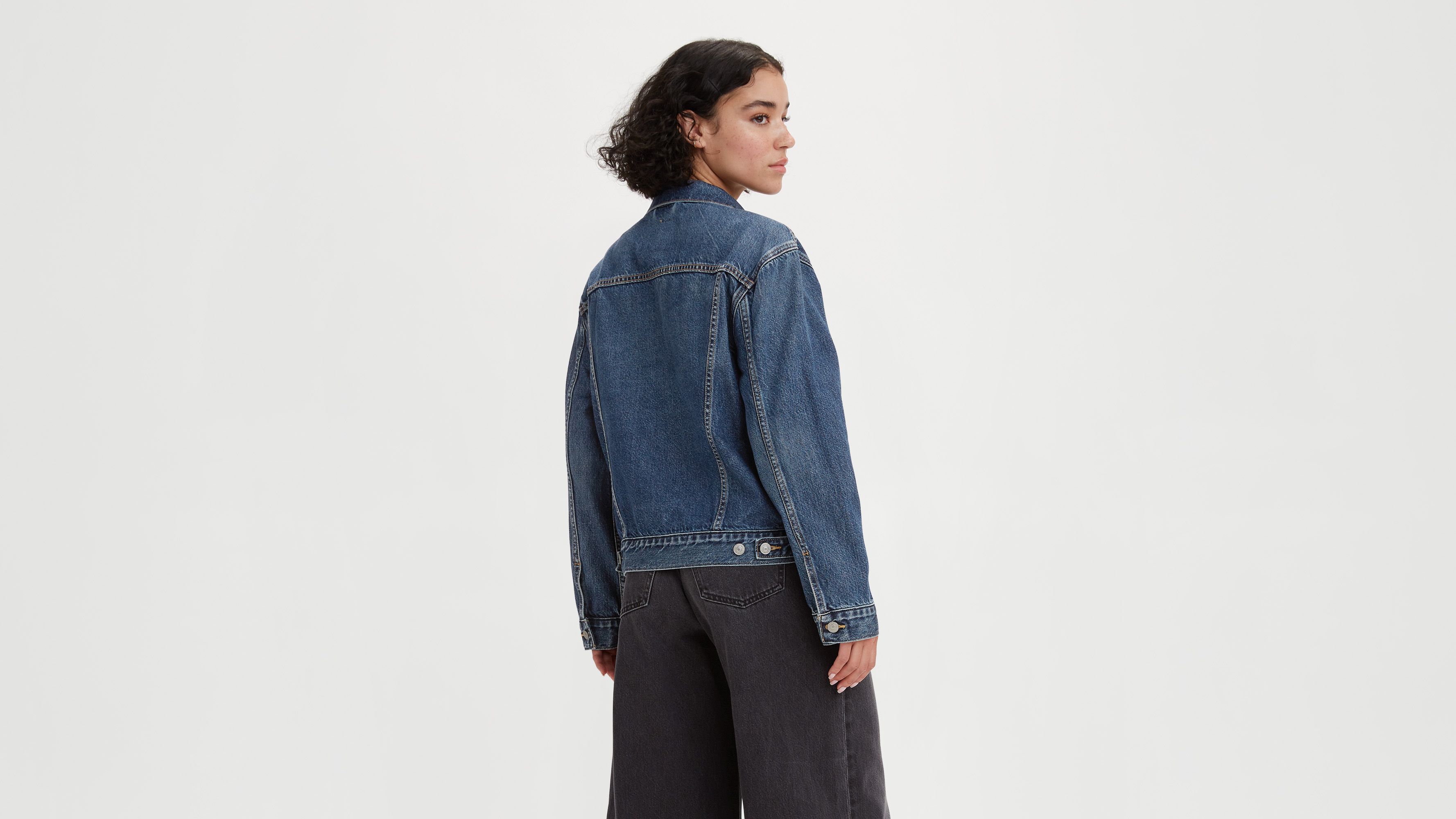 levi's ex boyfriend trucker jacket concrete indigo