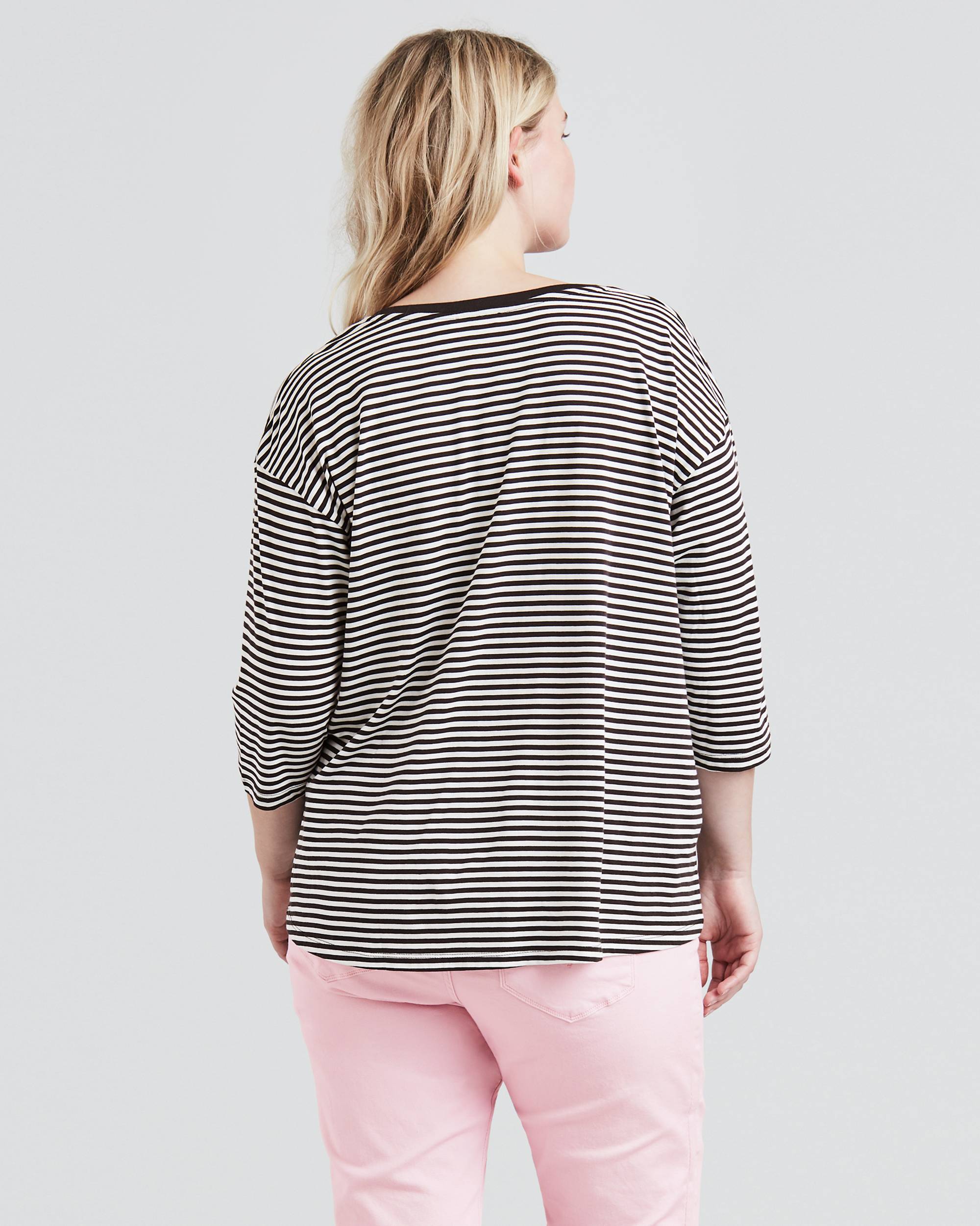 Long Sleeve Flowy Tee Shirt (Plus Size) 3