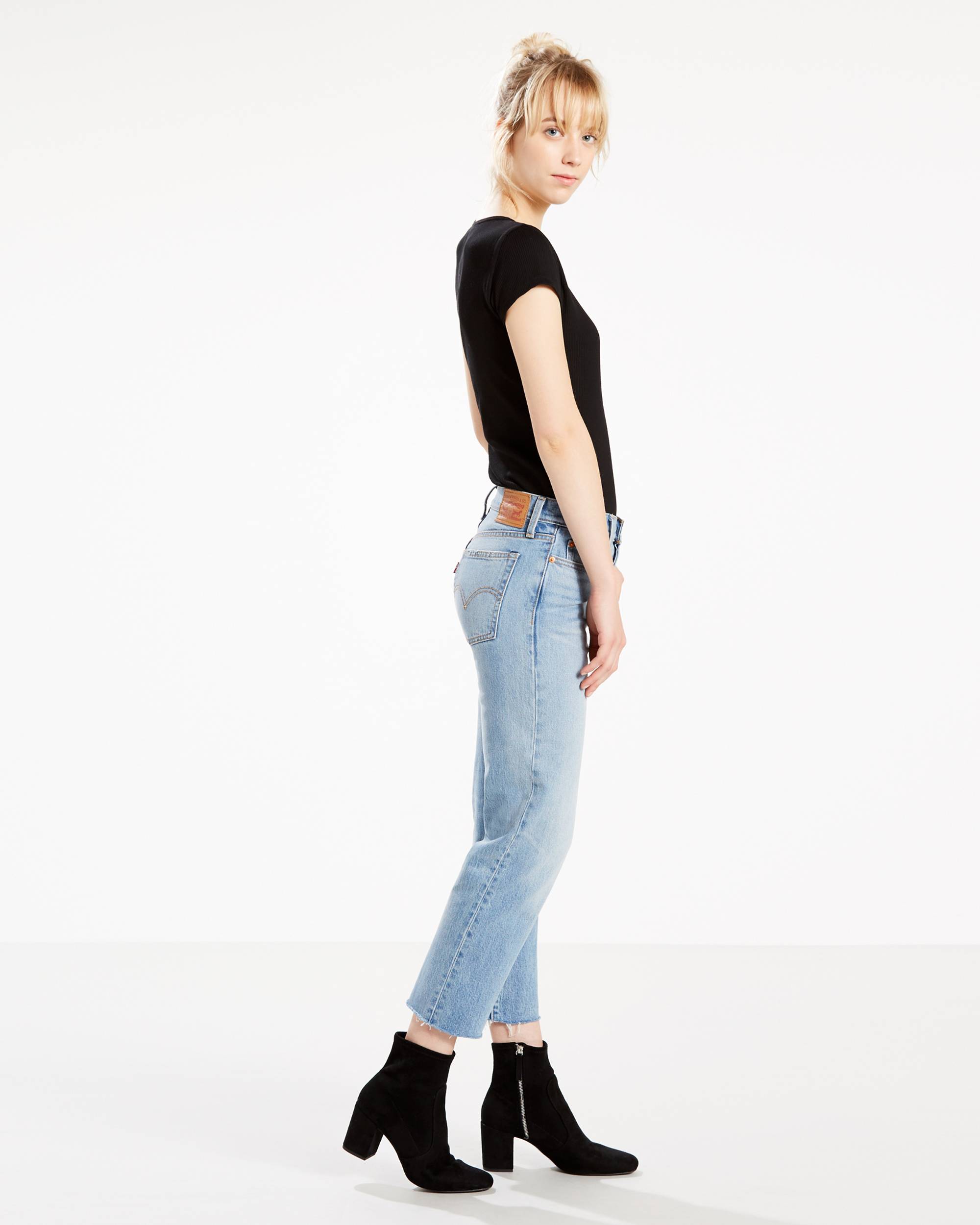 Wedgie Fit Straight Women's Jeans 2