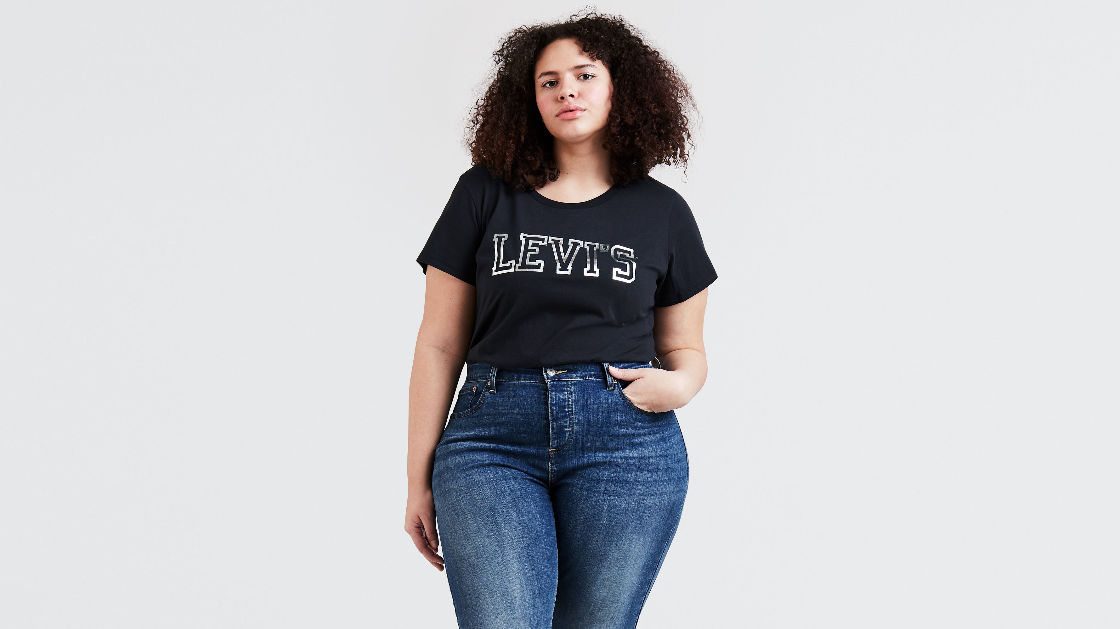 Levis plus 2024 size shirt