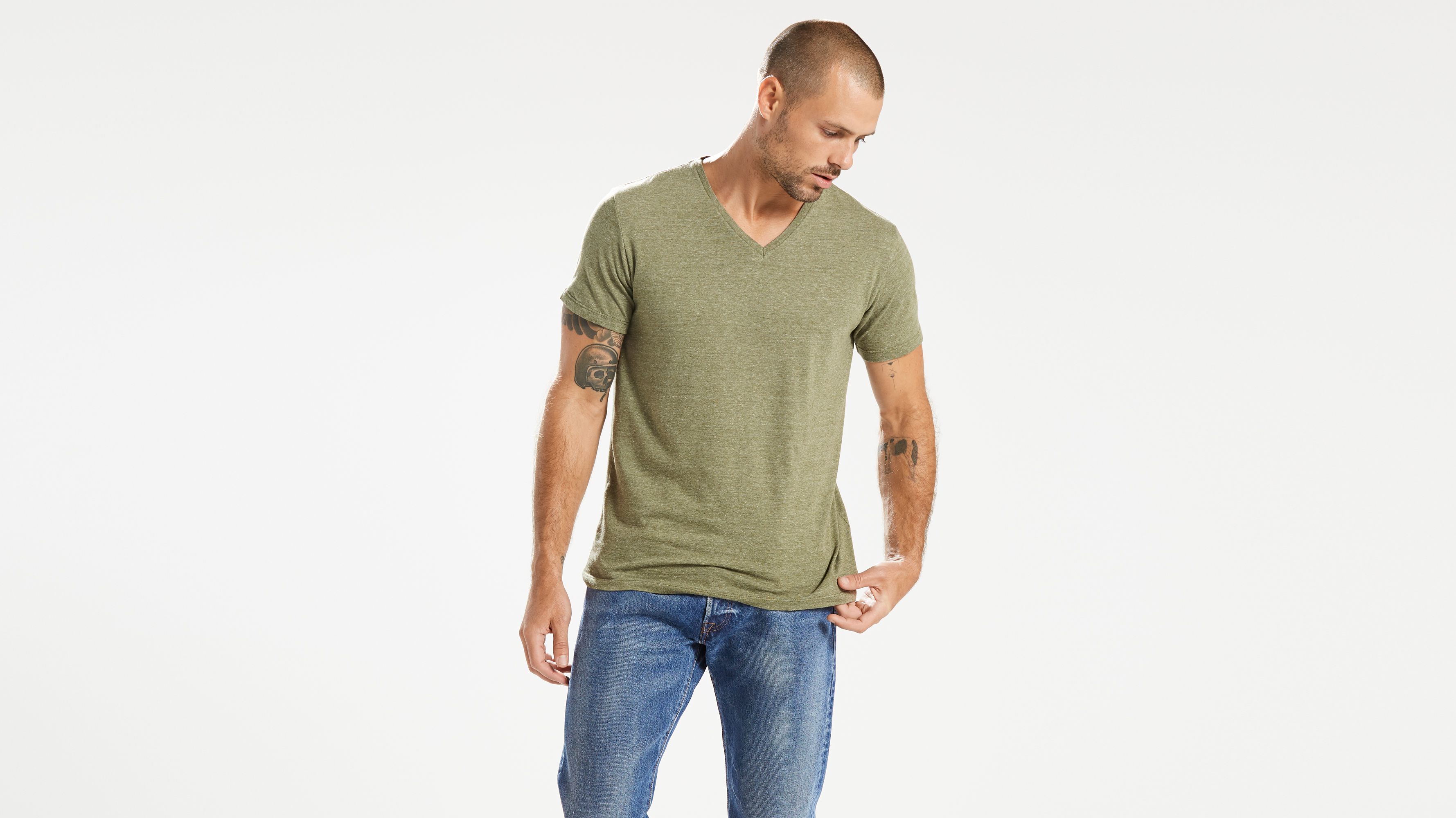 v neck levi's t shirt