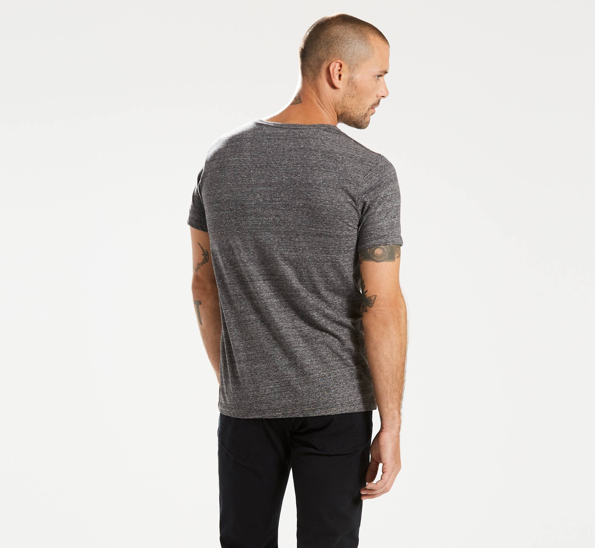 Classic V-neck Tee Shirt - Black | Levi's® US