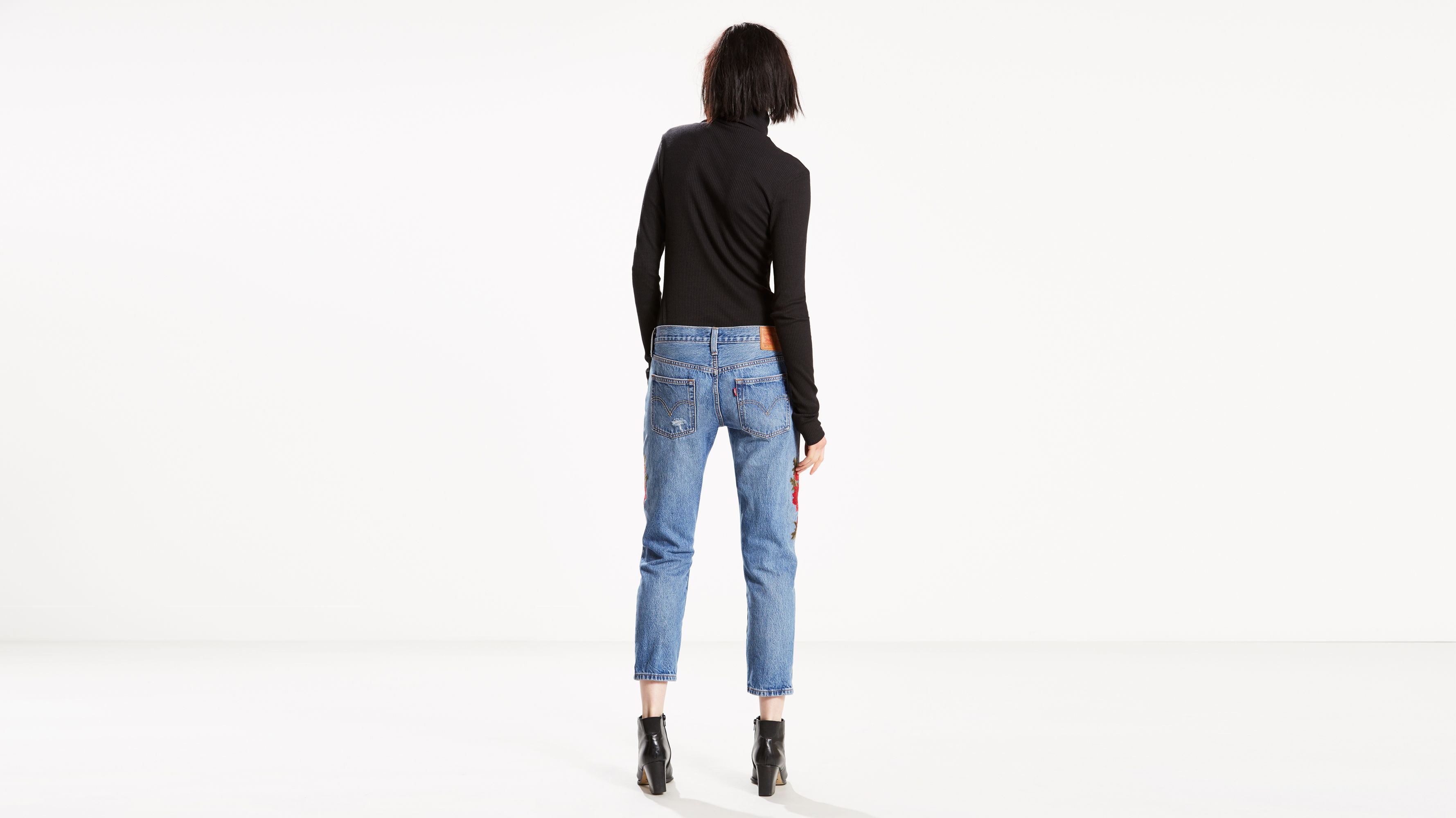 501 cropped taper jeans