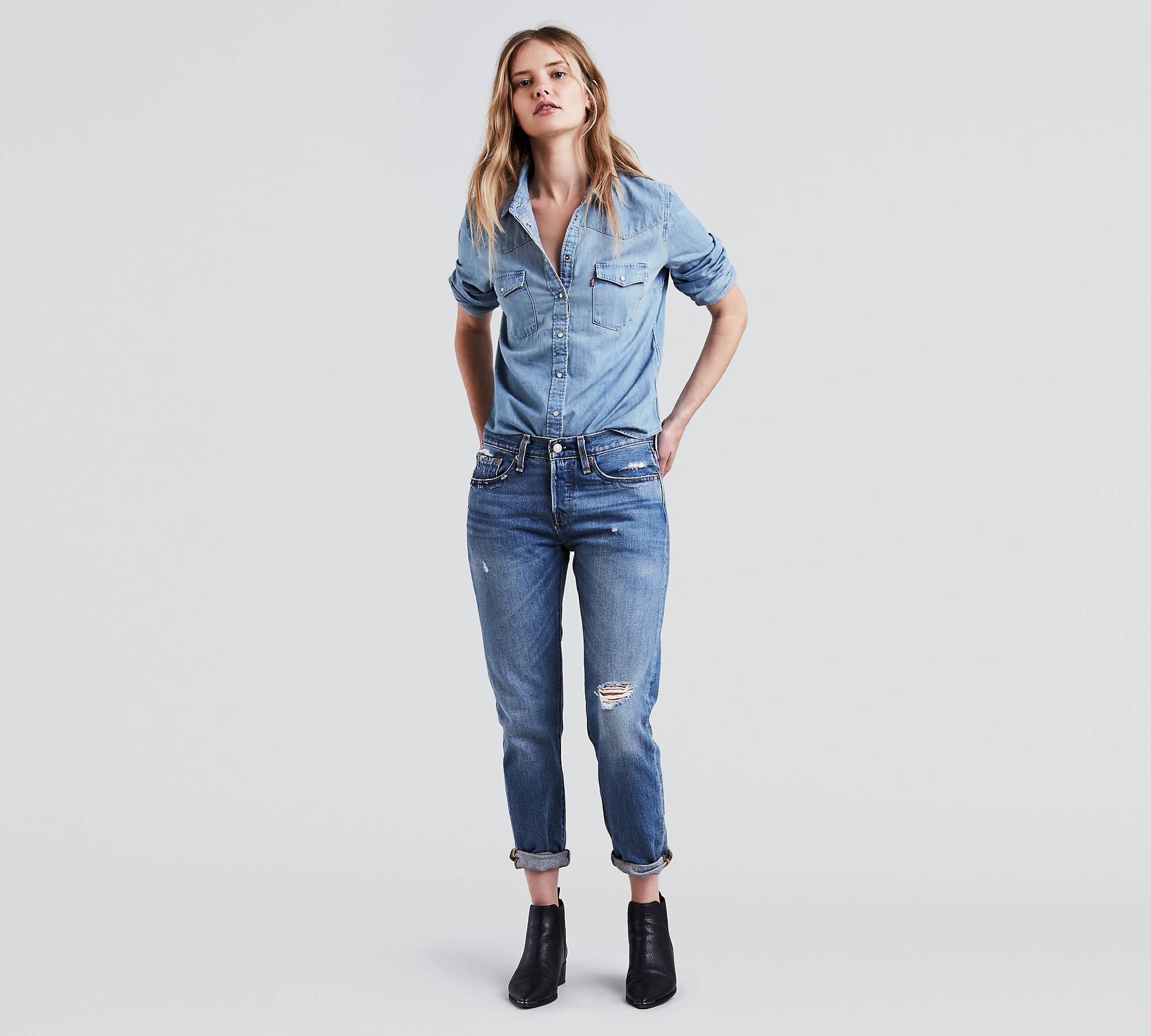501® Taper Women's Jeans - Medium Wash