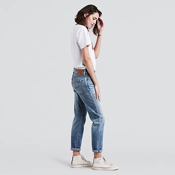 501® Taper Women's Jeans 2