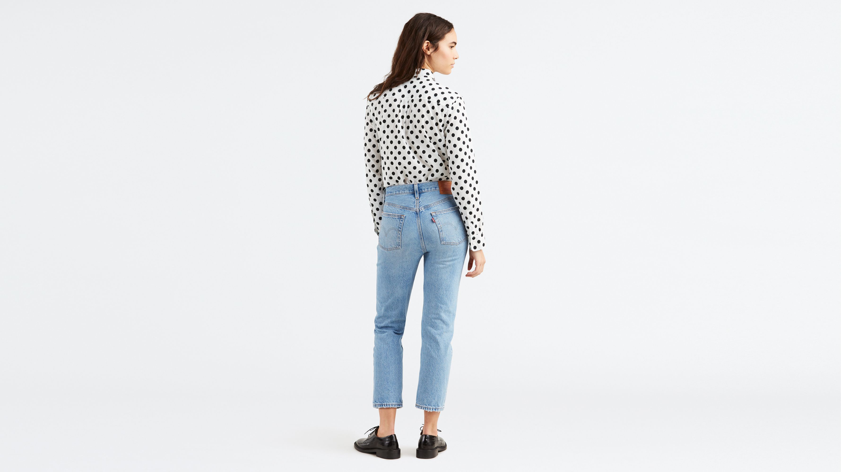 cropped levis jeans