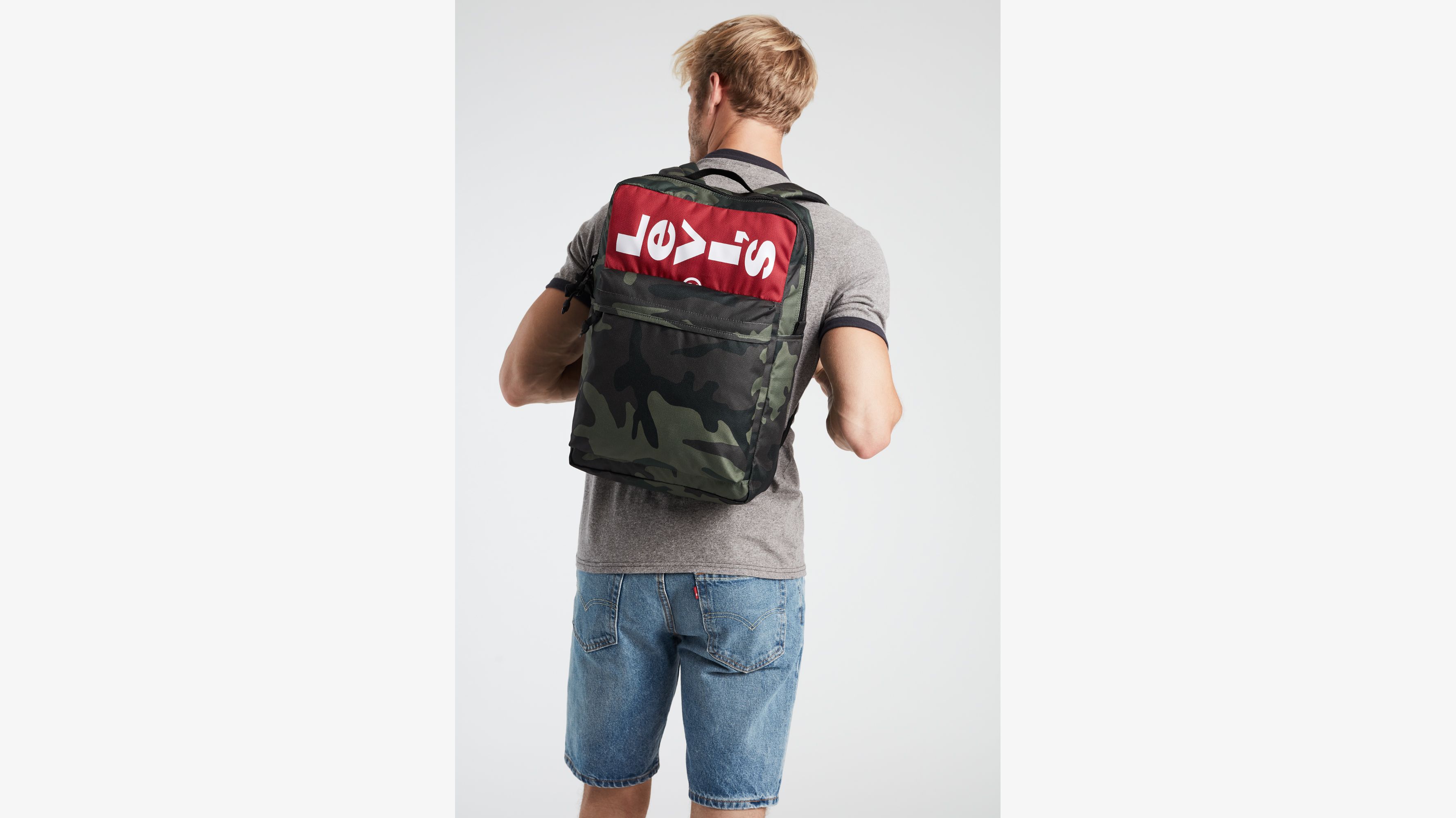 levi's camo backpack