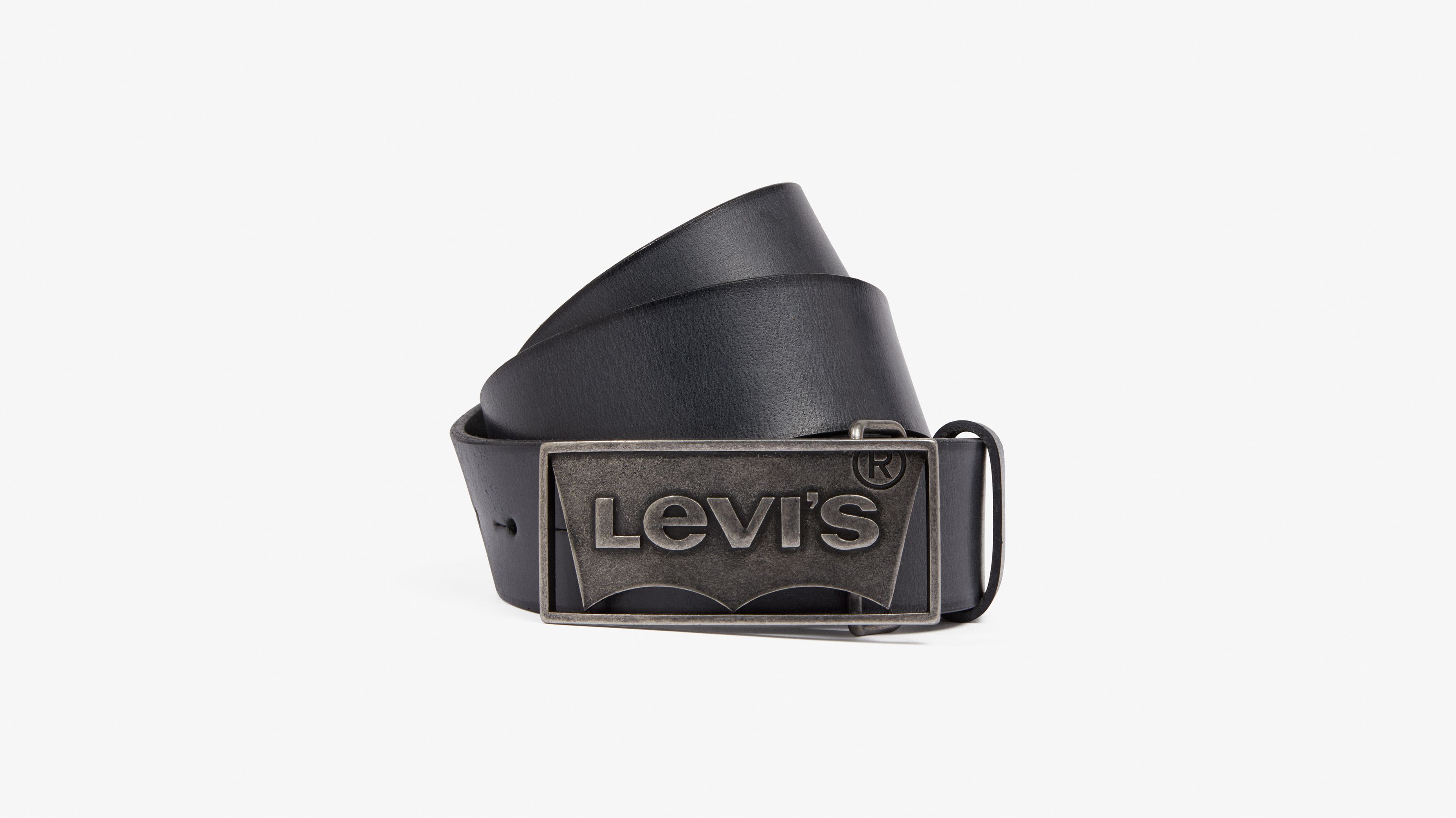 Levi’s® Logo Plaque Belt