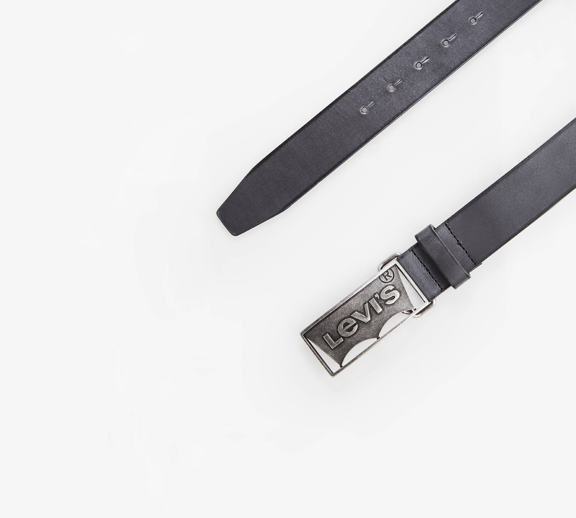 Levi’s® Logo Plaque Belt - Black | Levi's® US