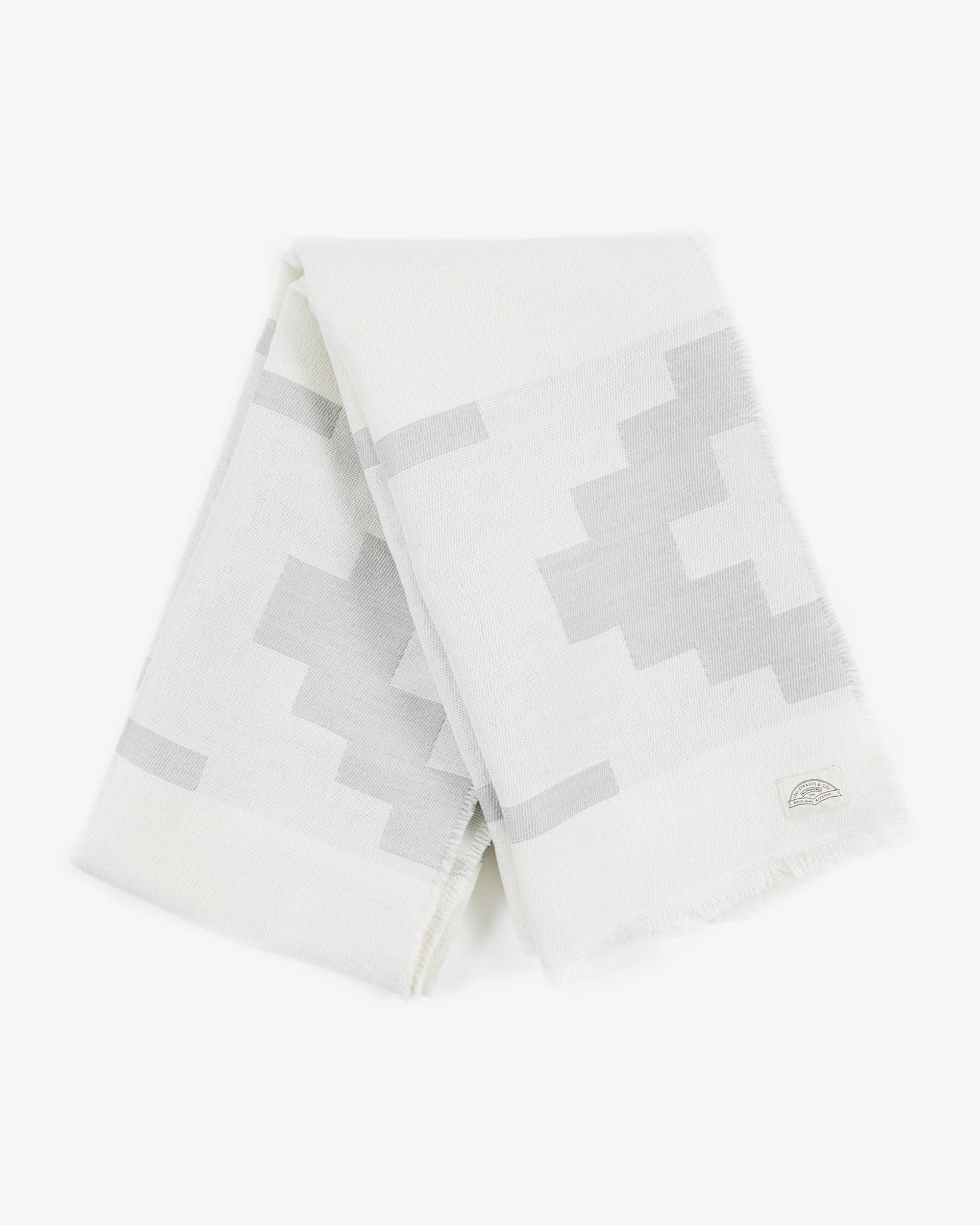 Avens Blanket Wrap 2