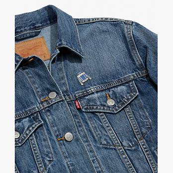 Levi’s® X Rolling Stone Trucker Jacket Pin 3
