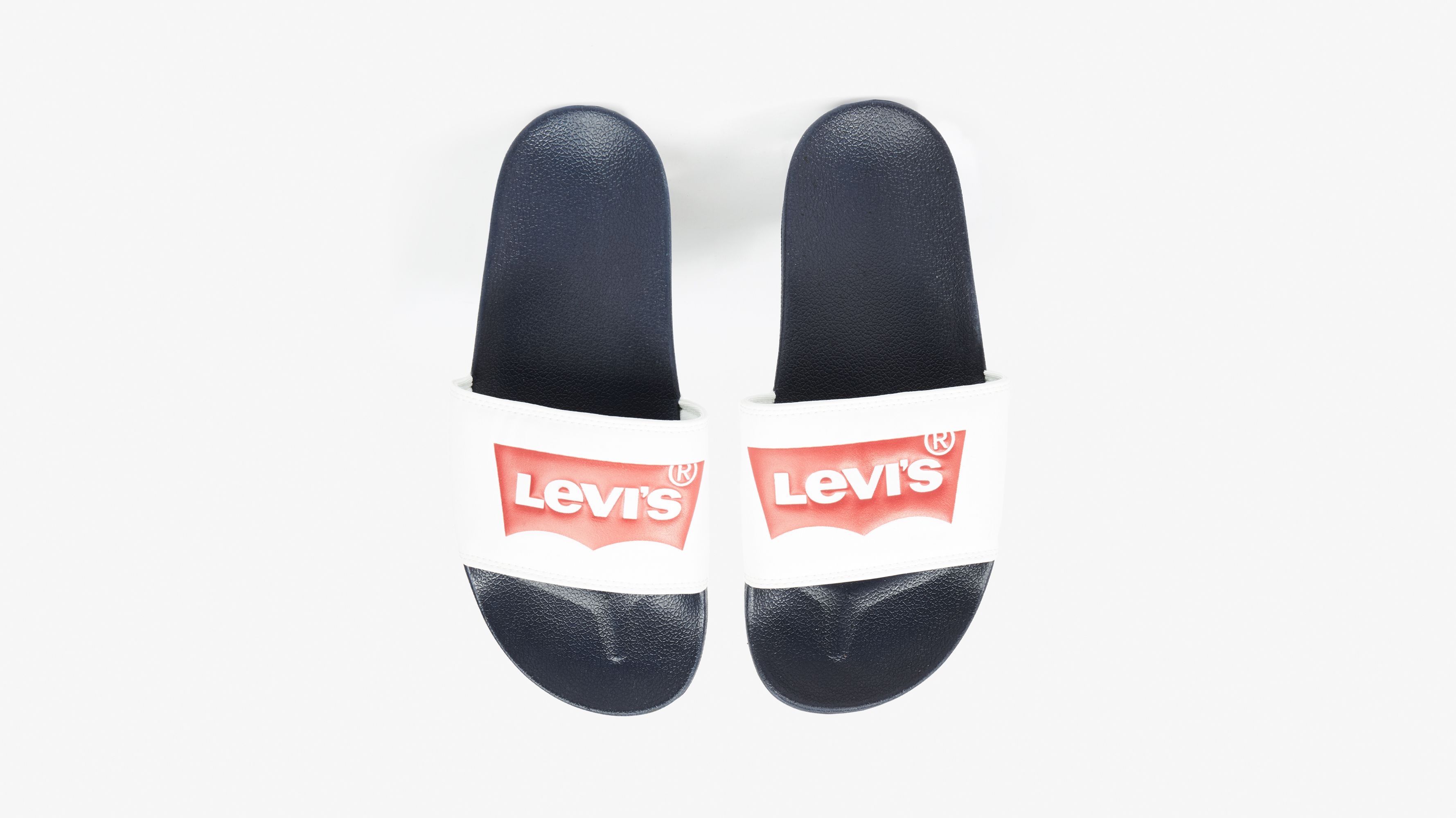 batwing sneakers levis