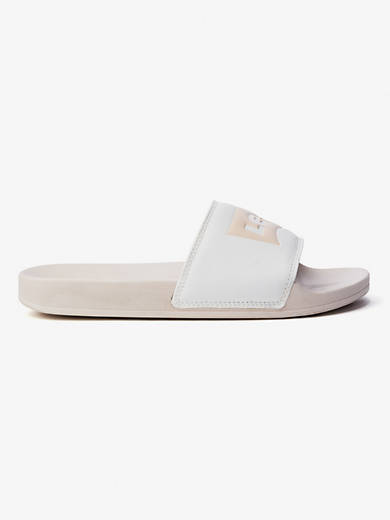 Levi's® Logo Slide Sandals - Pink | Levi's® US