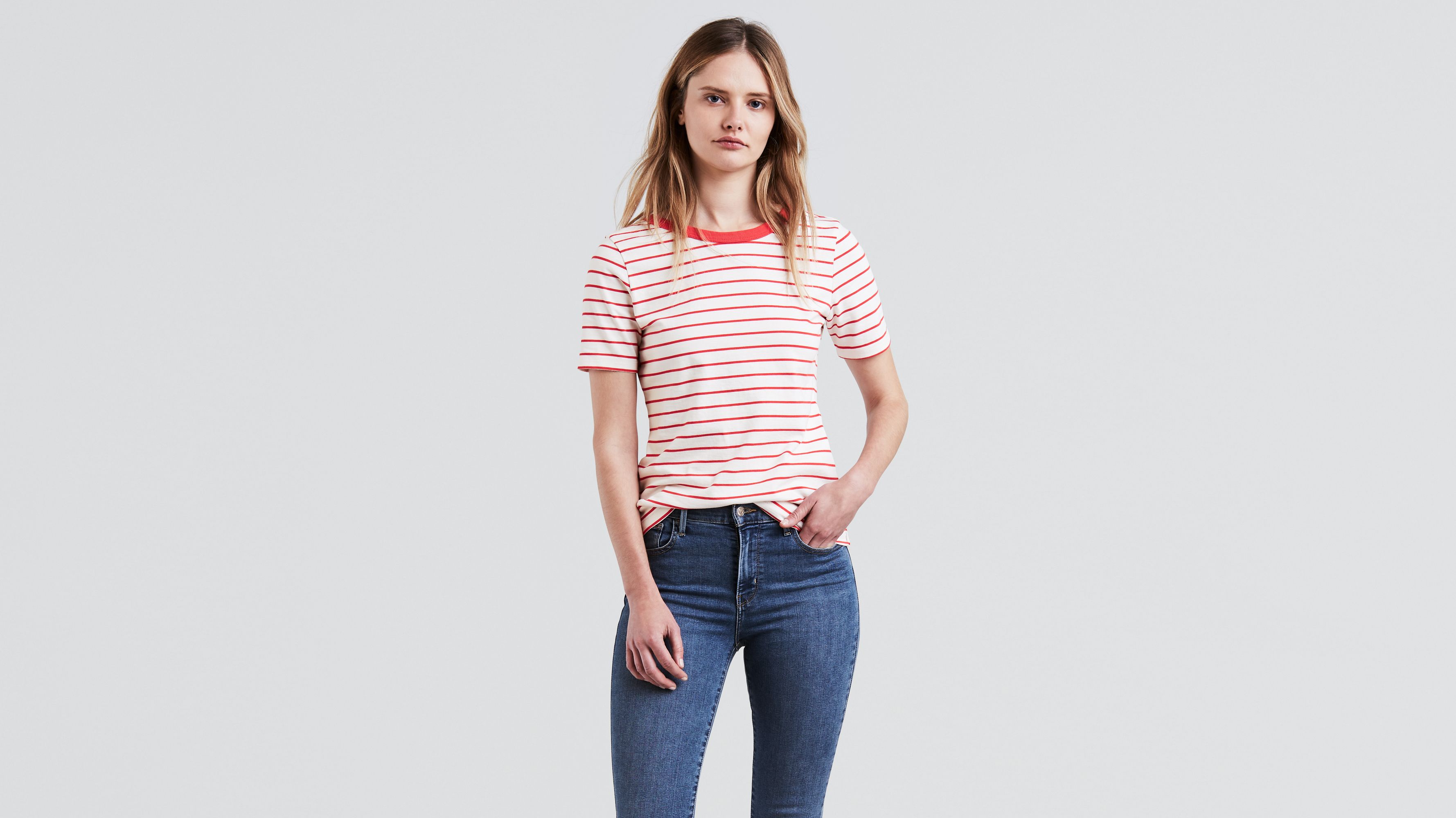 Image of Levi's Back Scoop Tee Shirt T-Shirt - Women's XL