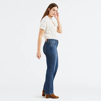 Classic Bootcut Women's Jeans 2
