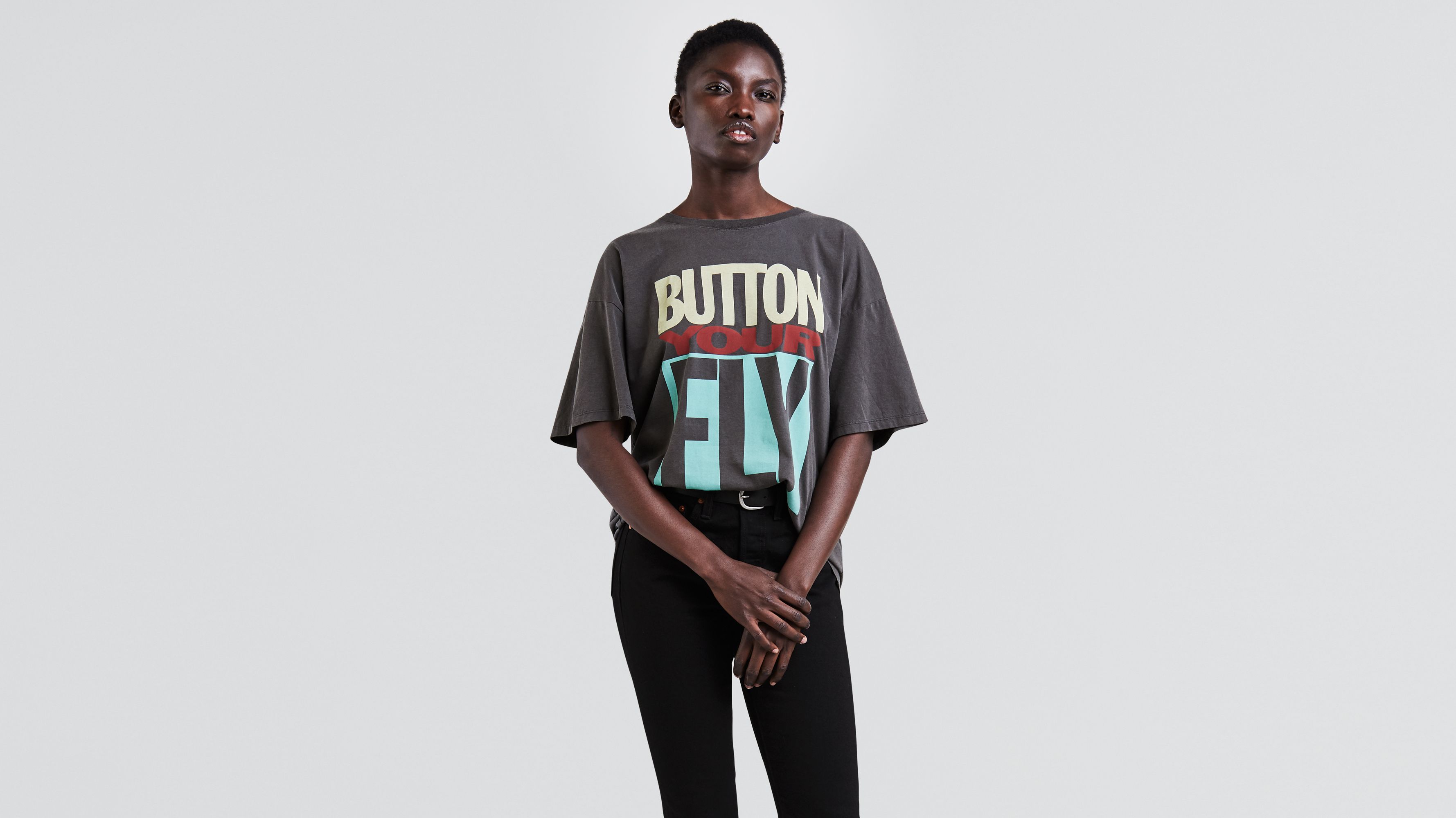 Button Your Fly Tee Shirt - Black | Levi's® US