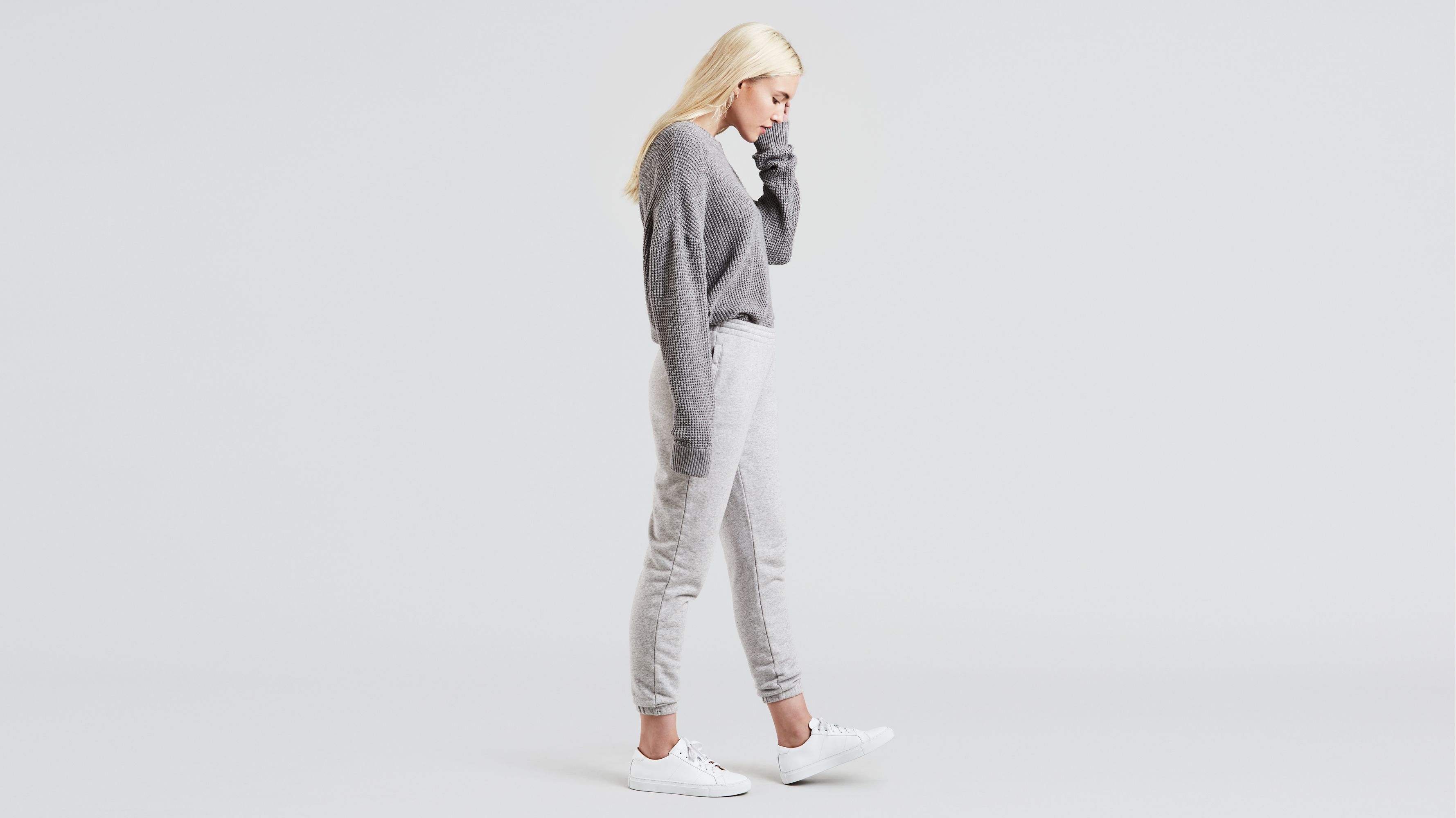 levis sweatpants