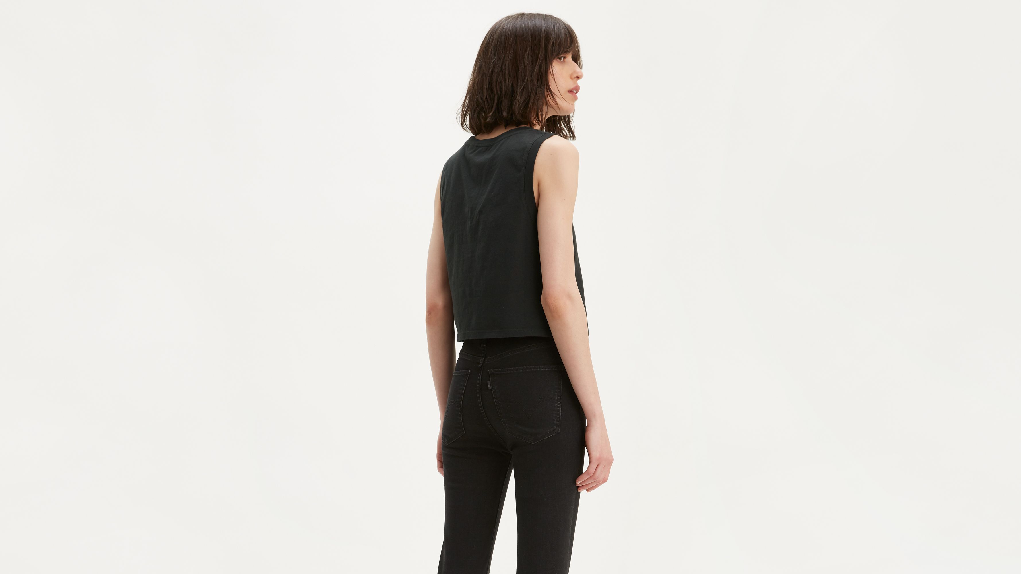 Graphic Crop Tank Top 2