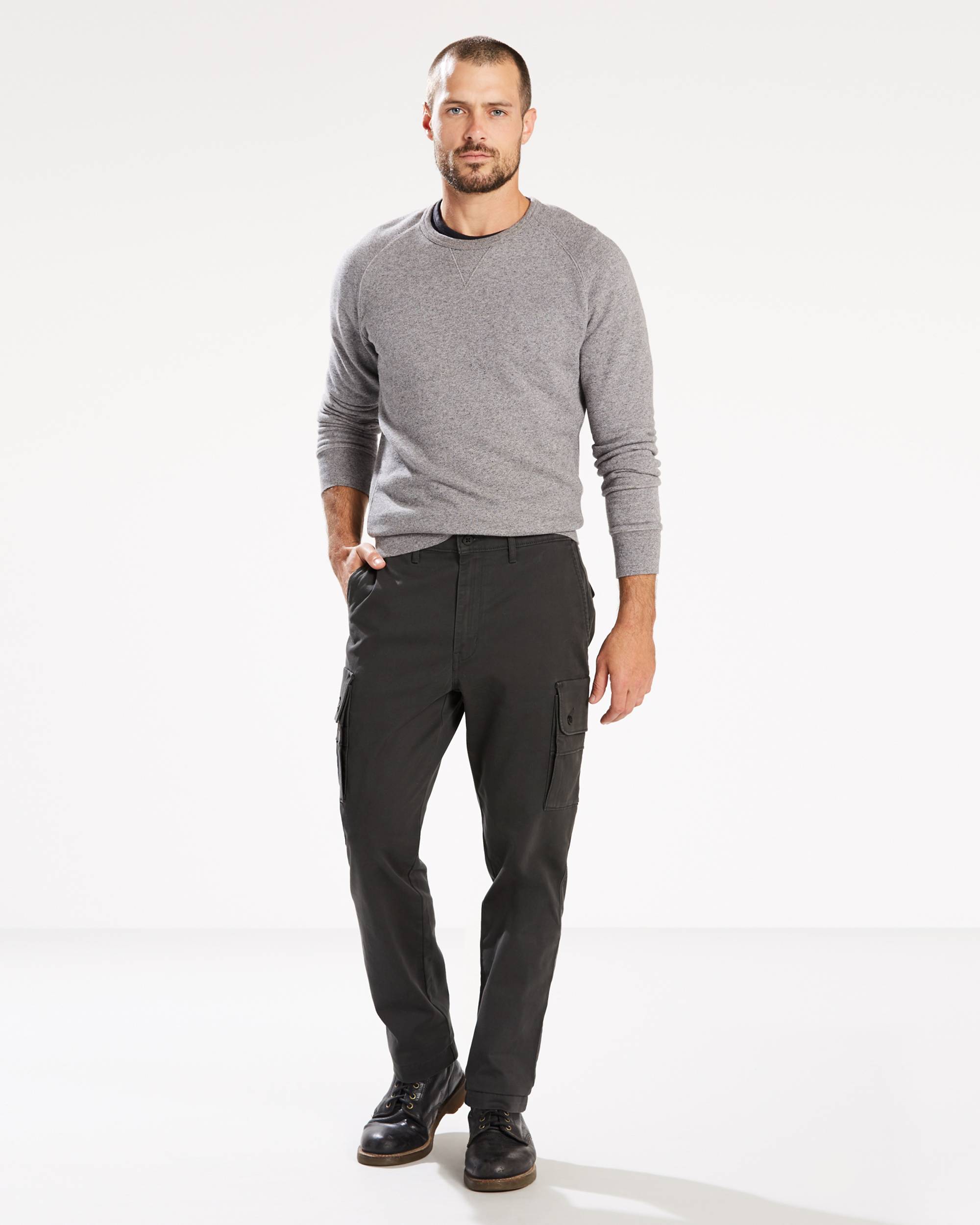 Slim Tapered Cargo Pants 1