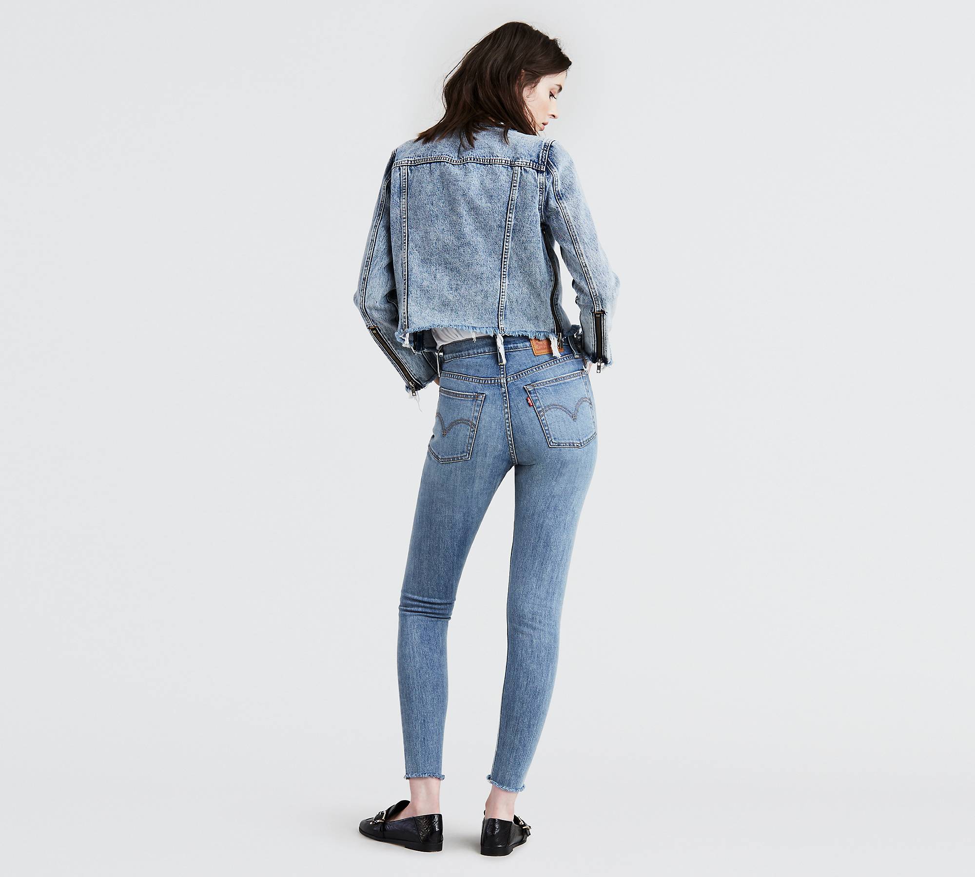 Wedgie Fit Skinny Women's Jeans - Light Wash