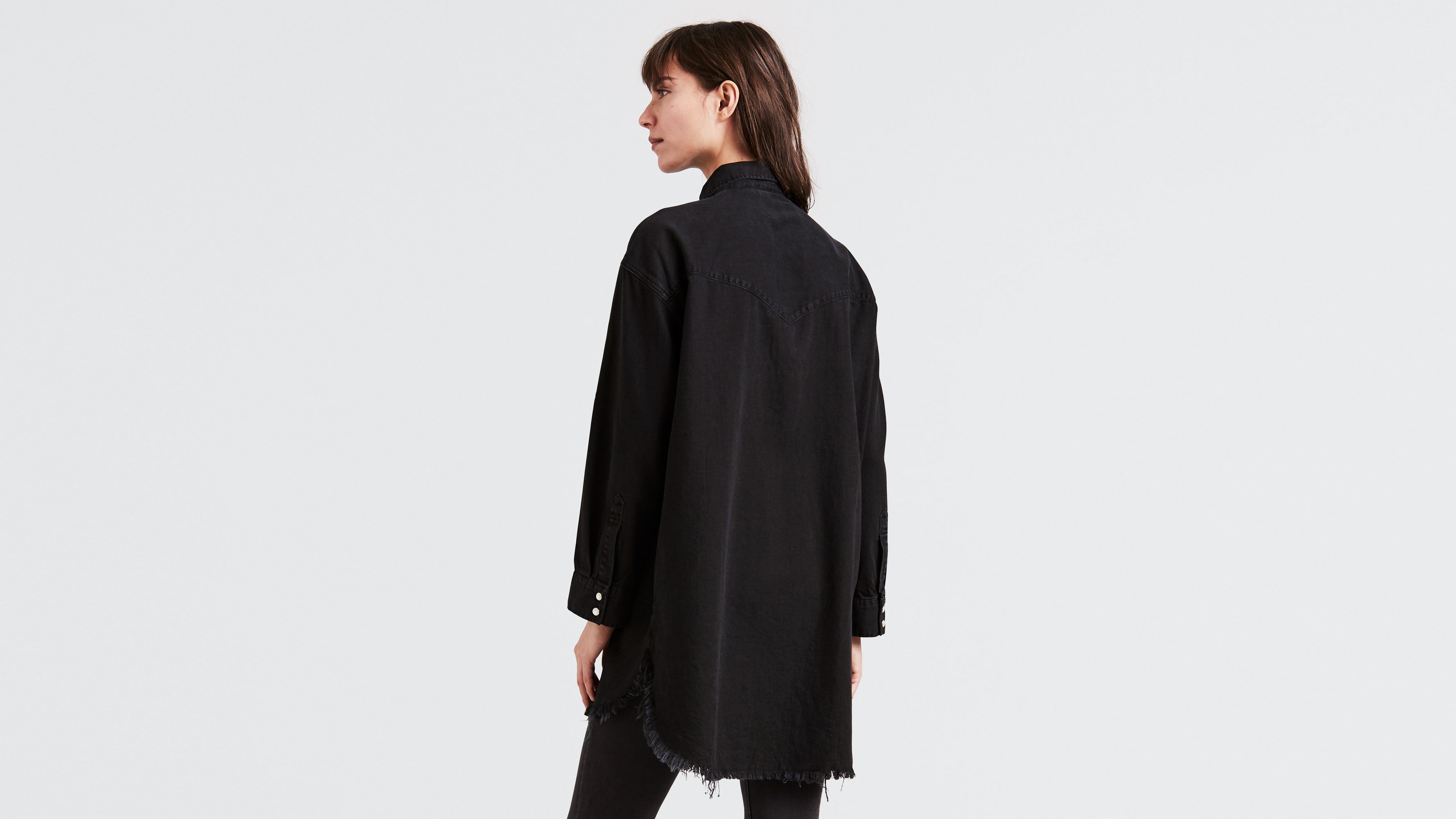 Levi's naza sales oversized shirt