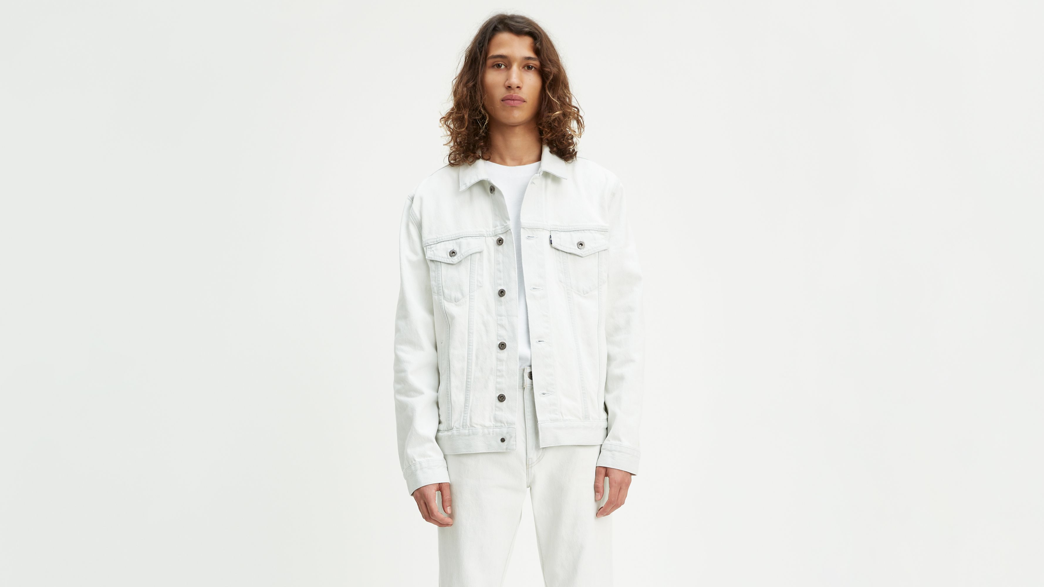 levis white denim jacket