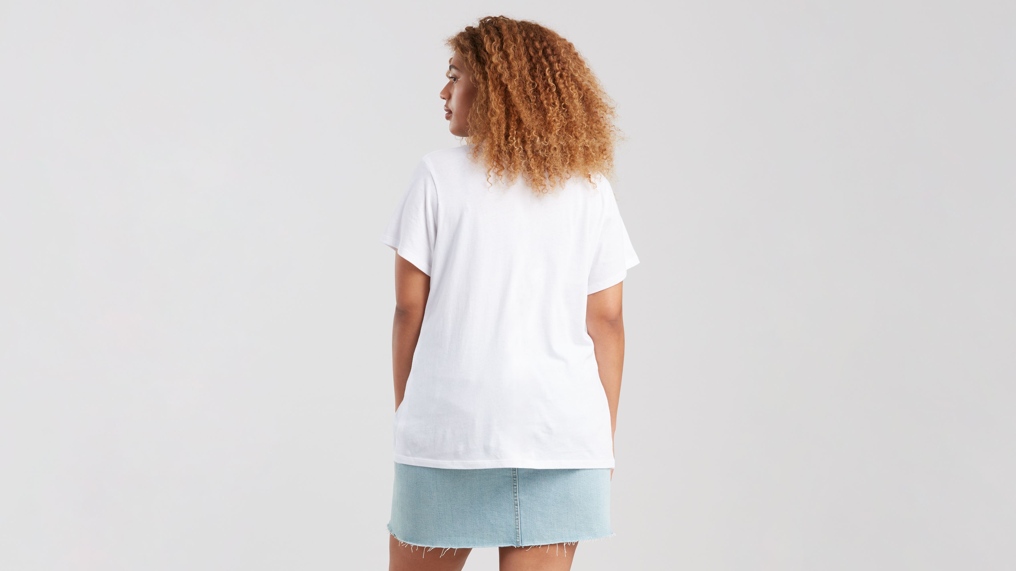 Perfect Pocket Tee Shirt plus White Levi s US