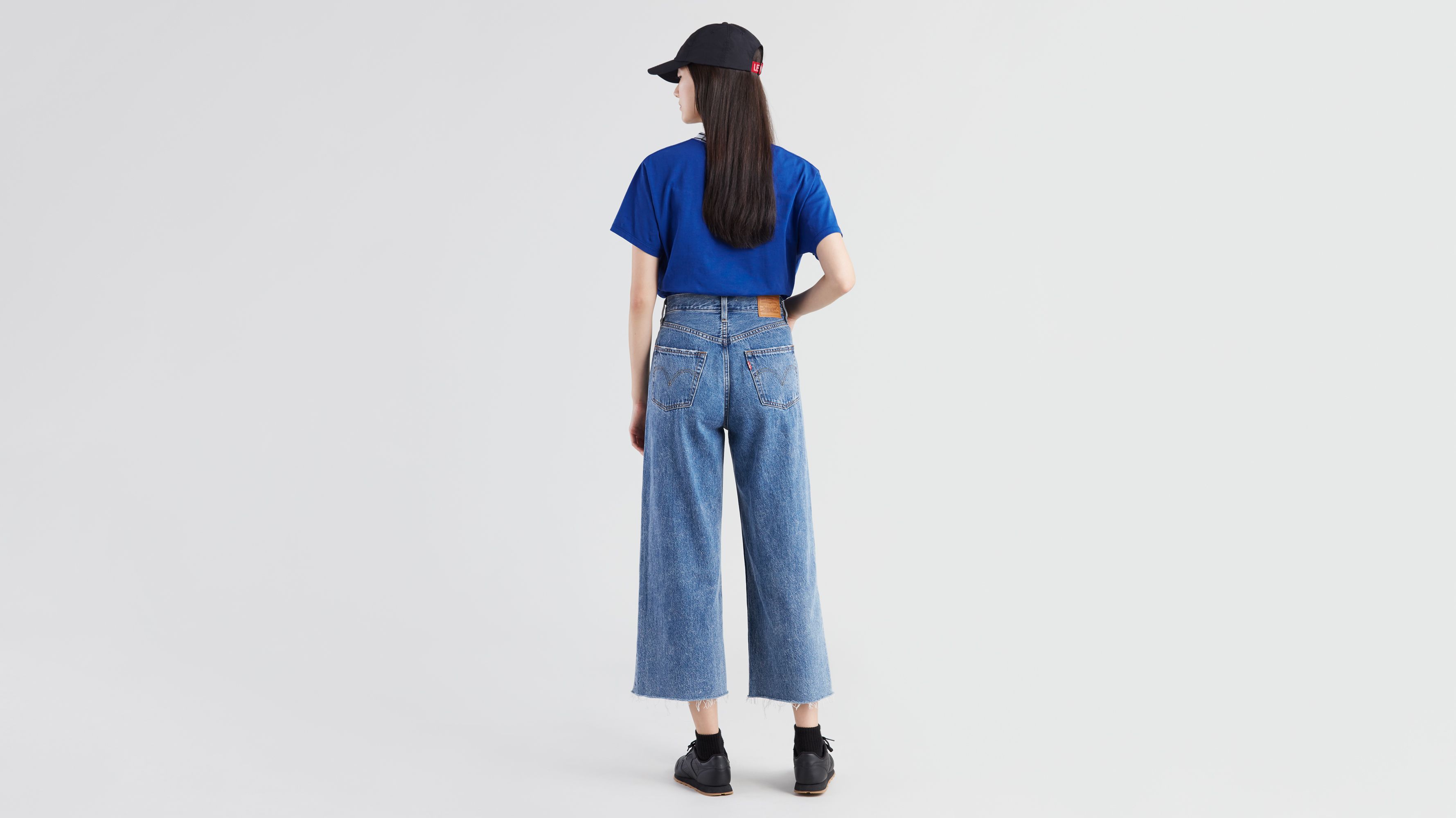 levi's ribcage pleated crop jeans