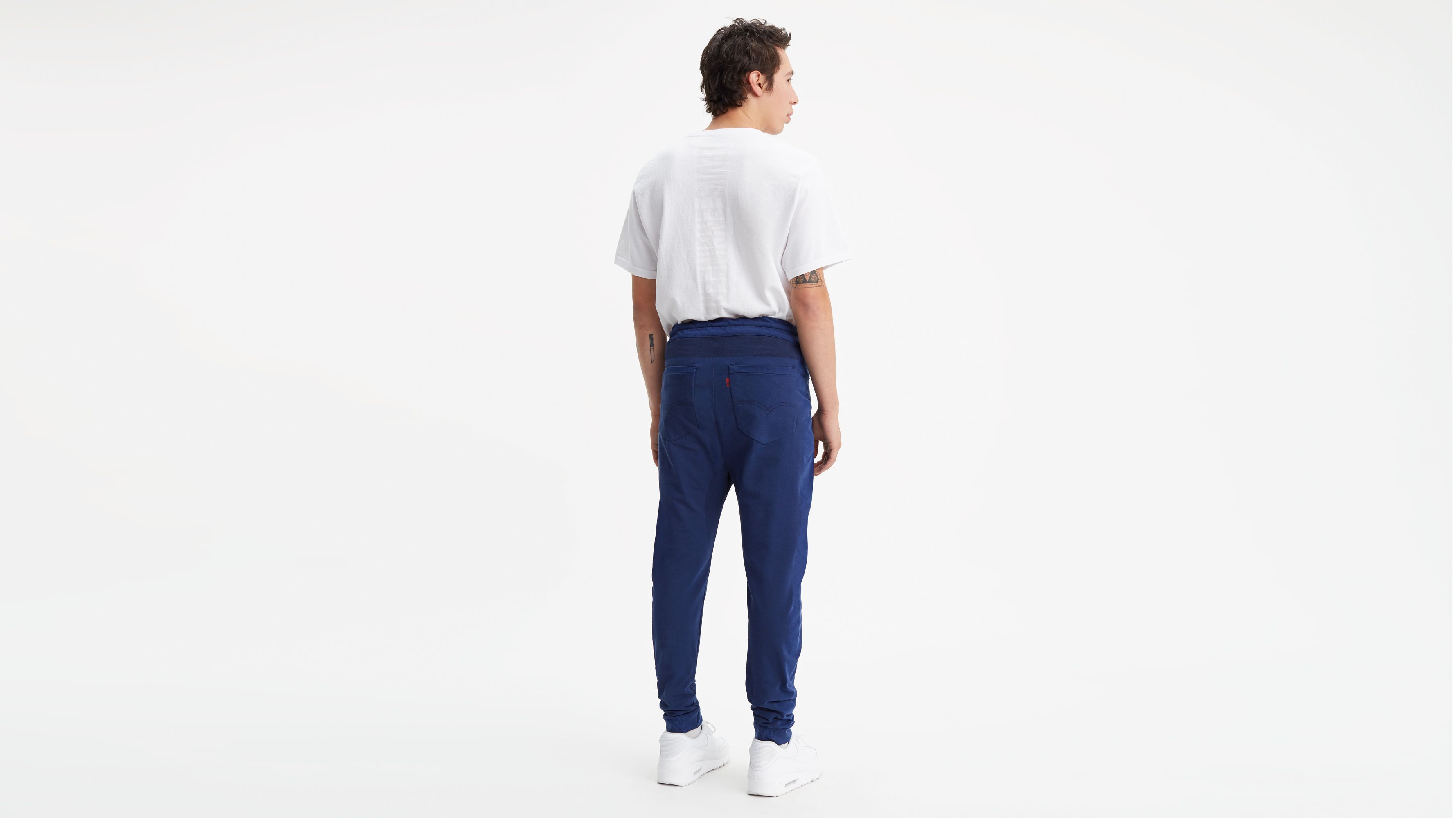 levis 501 jogger jeans