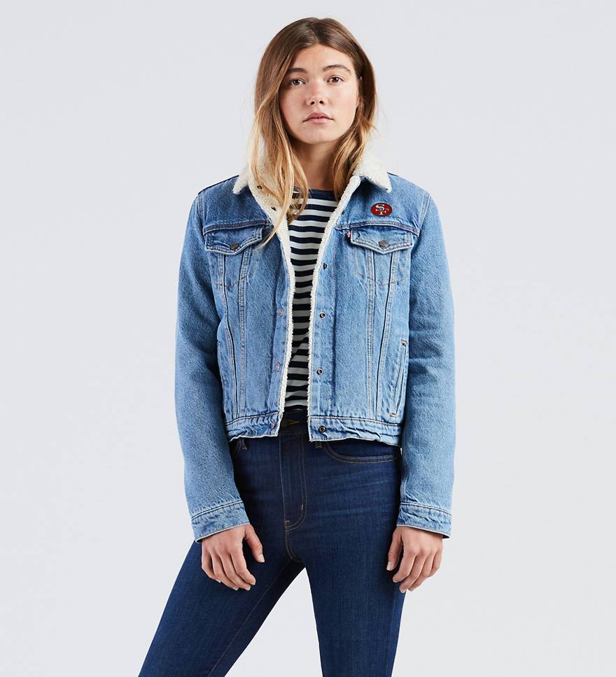 Sherpa trucker jacket light wash Clearance