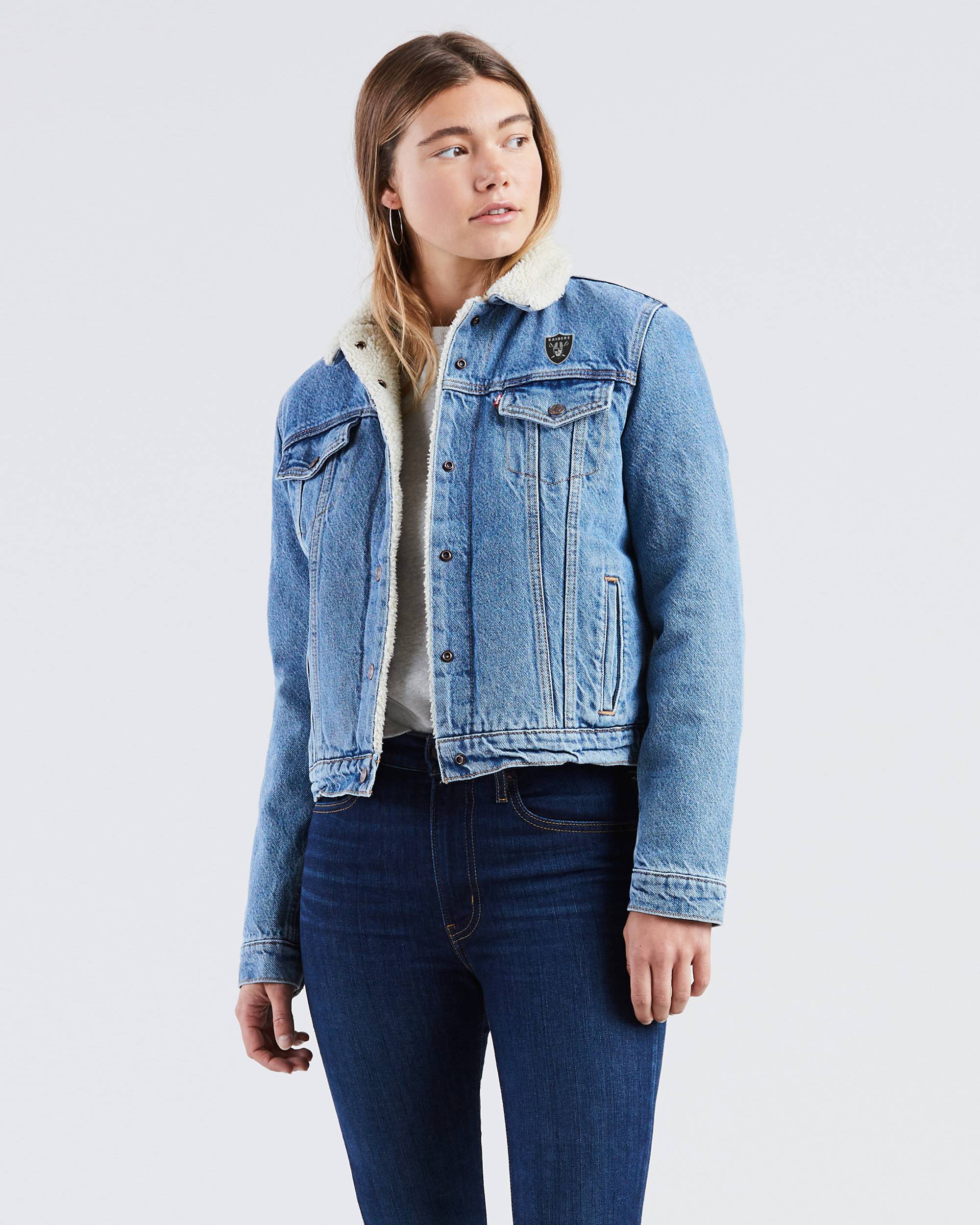 Levi's® NFL Sherpa Trucker Jacket 1