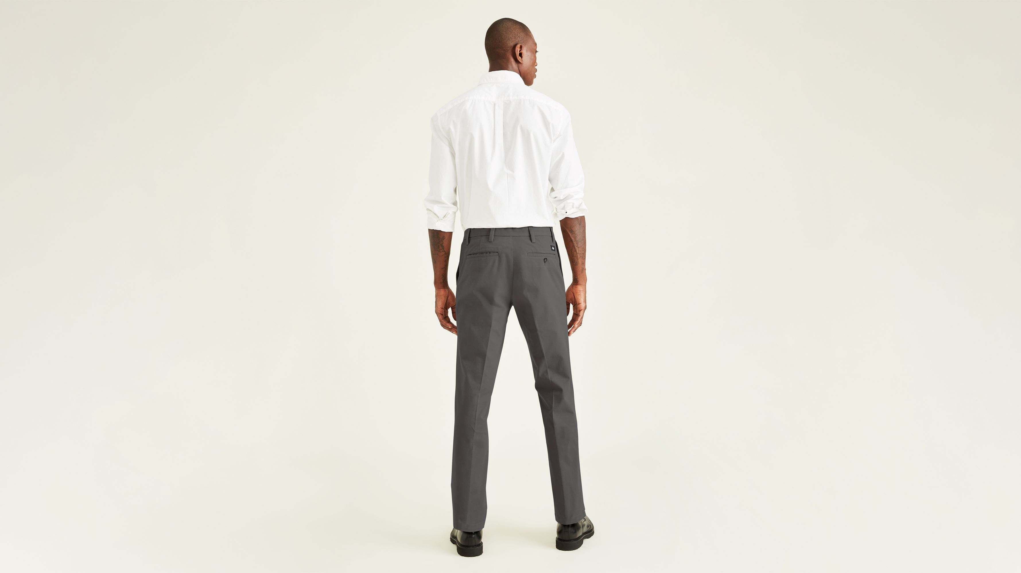 dockers men's straight fit workday khaki smart 360 flex pants