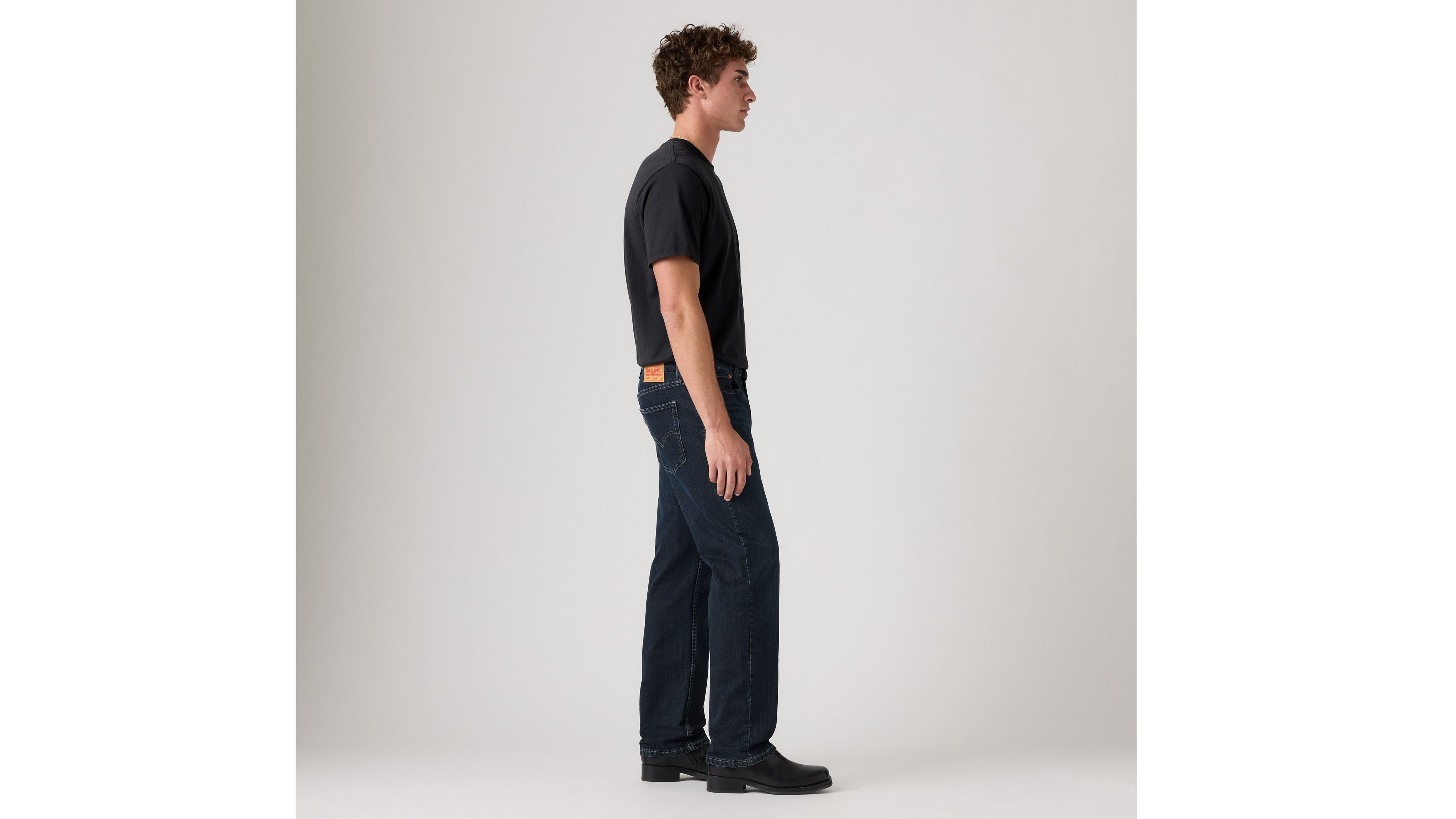 559™ Relaxed Straight Men's Jeans - Medium | US