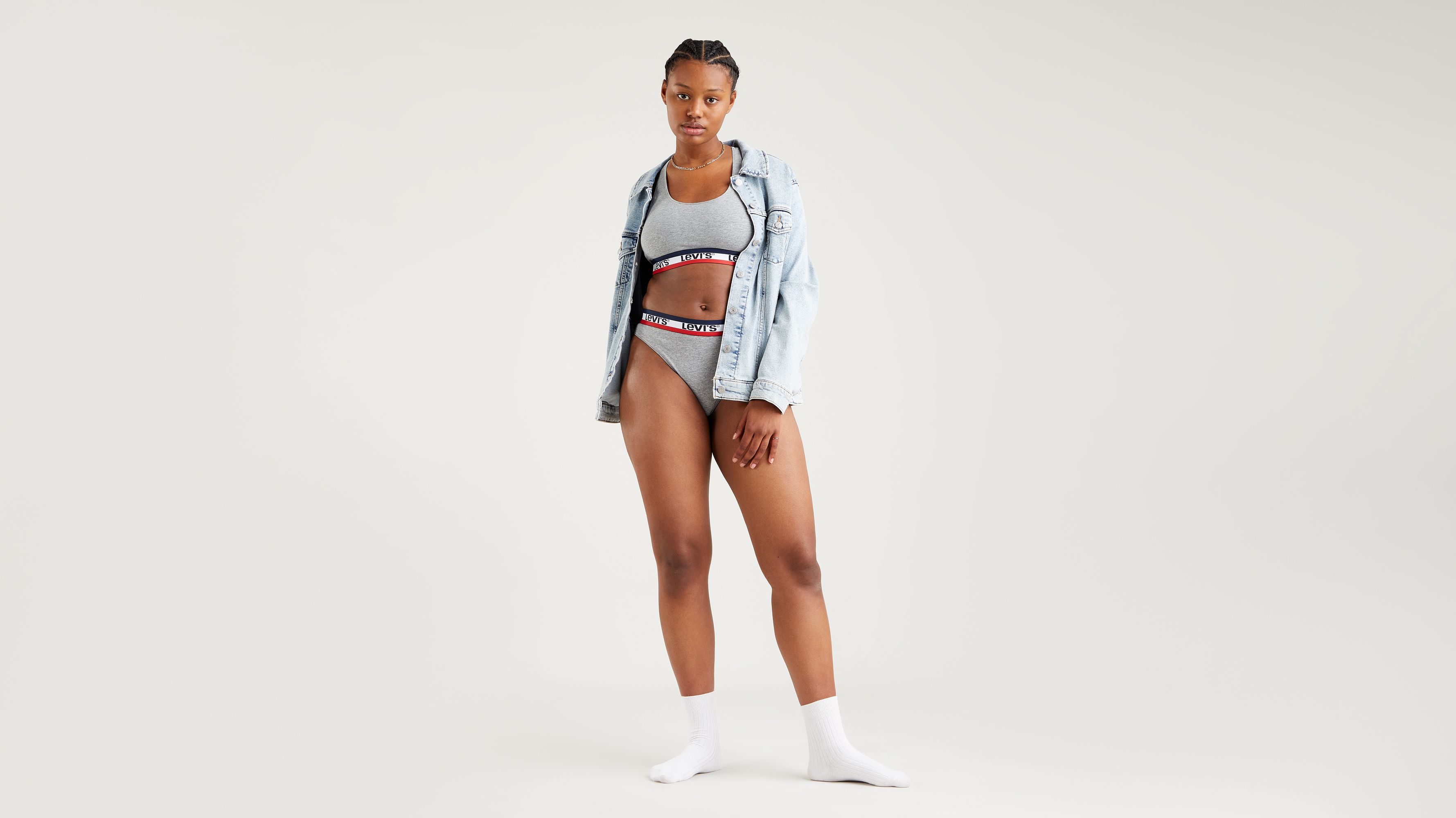 Sporty Racerback Bralette 7