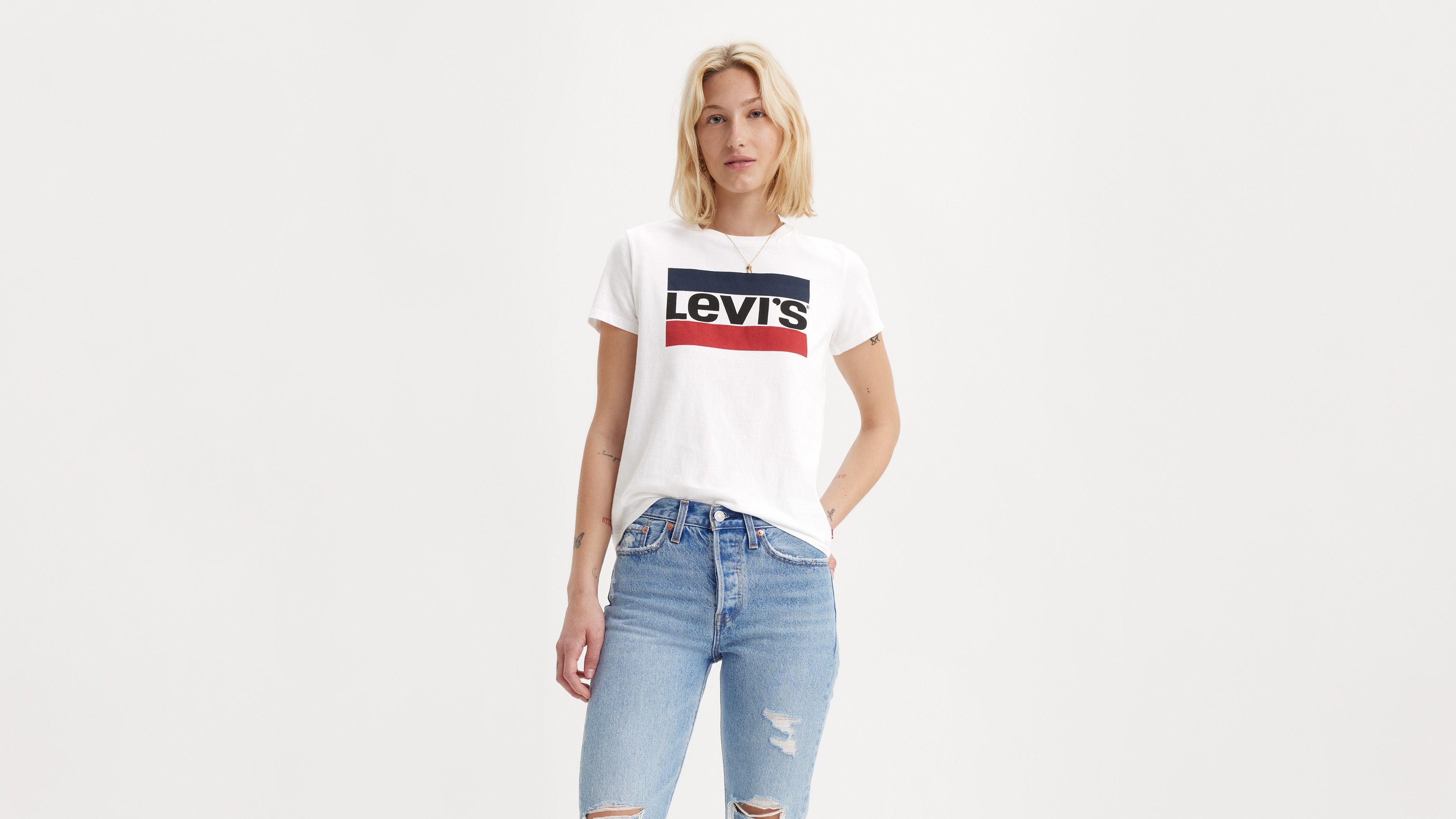 The Perfect Graphic Tee - White | Levi 