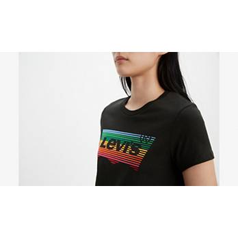 Levi's® Striped Logo Tee Shirt 3