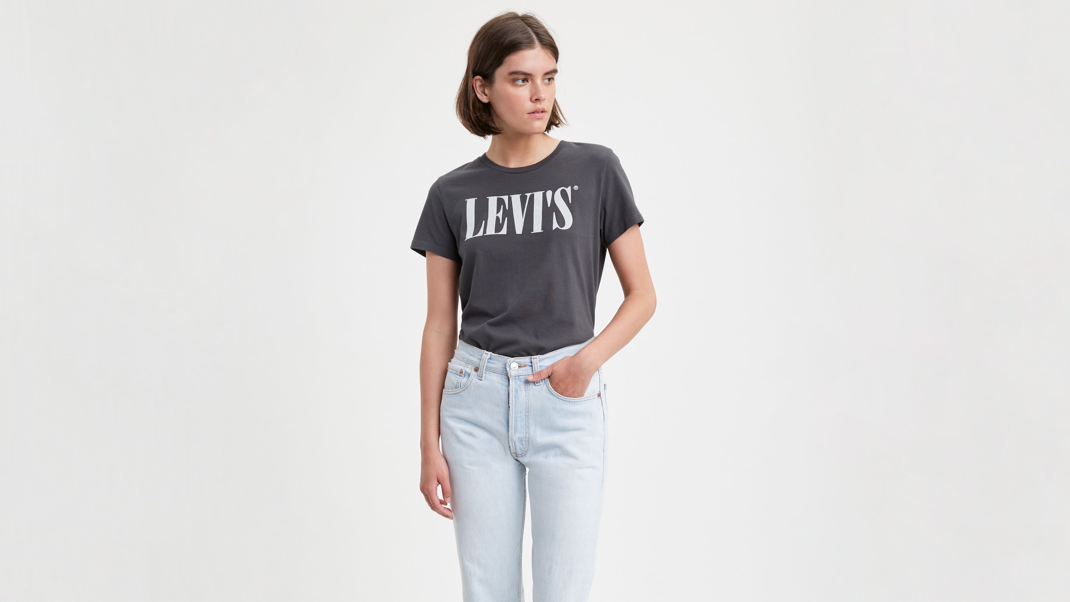 Levi's® Serif Logo Graphic Tee Shirt 