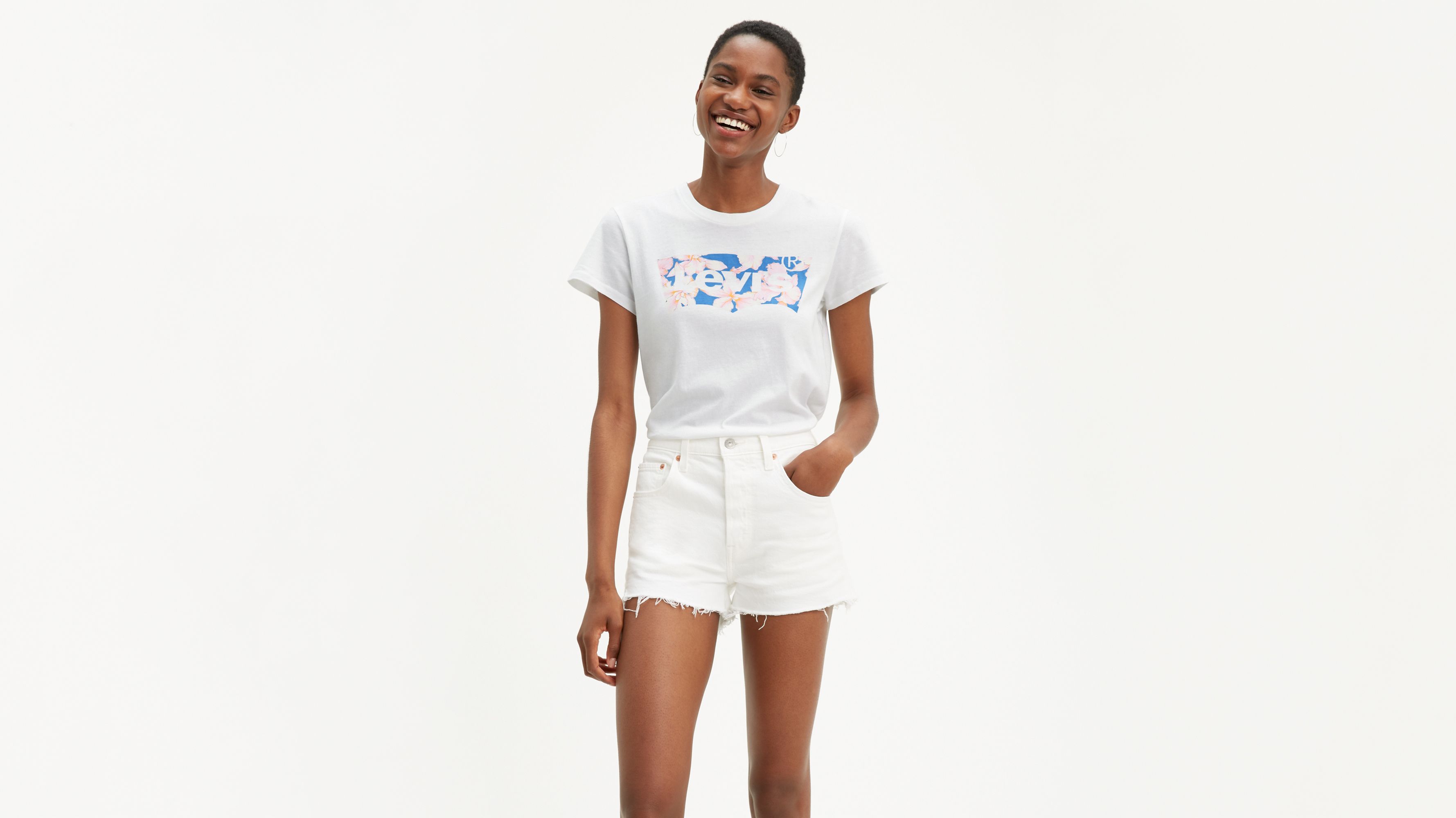 the perfect graphic tee levis