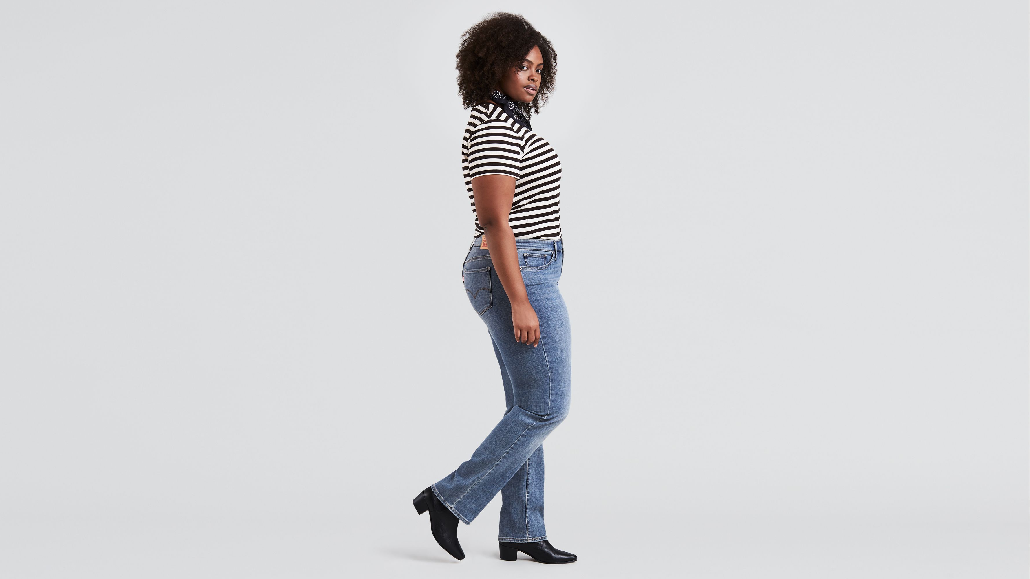 levi's women's plus size 314 shaping straight jean