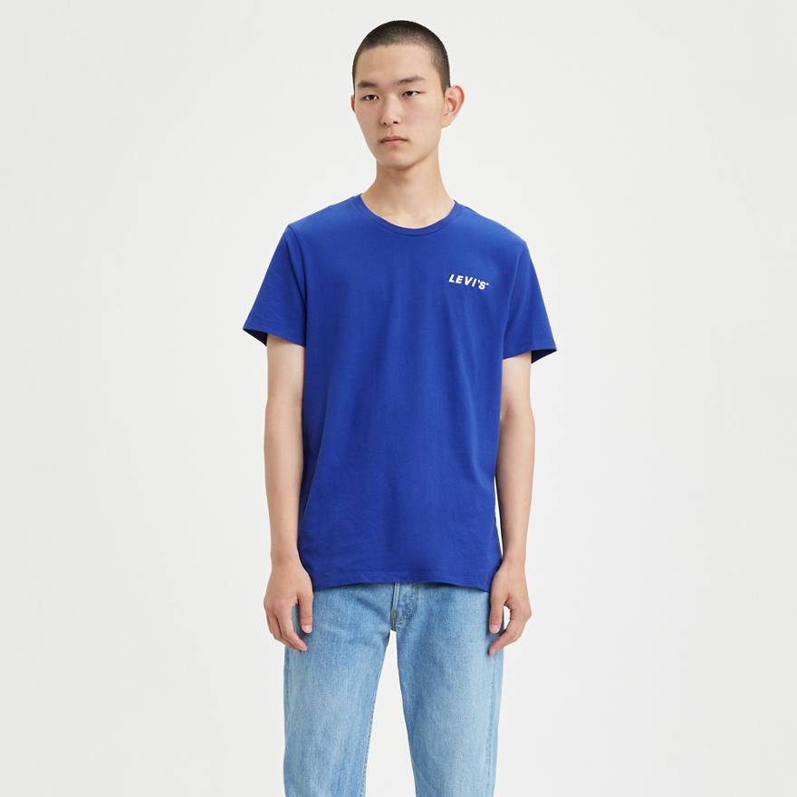 Levi’s® Chest Patch Logo Tee Shirt 1