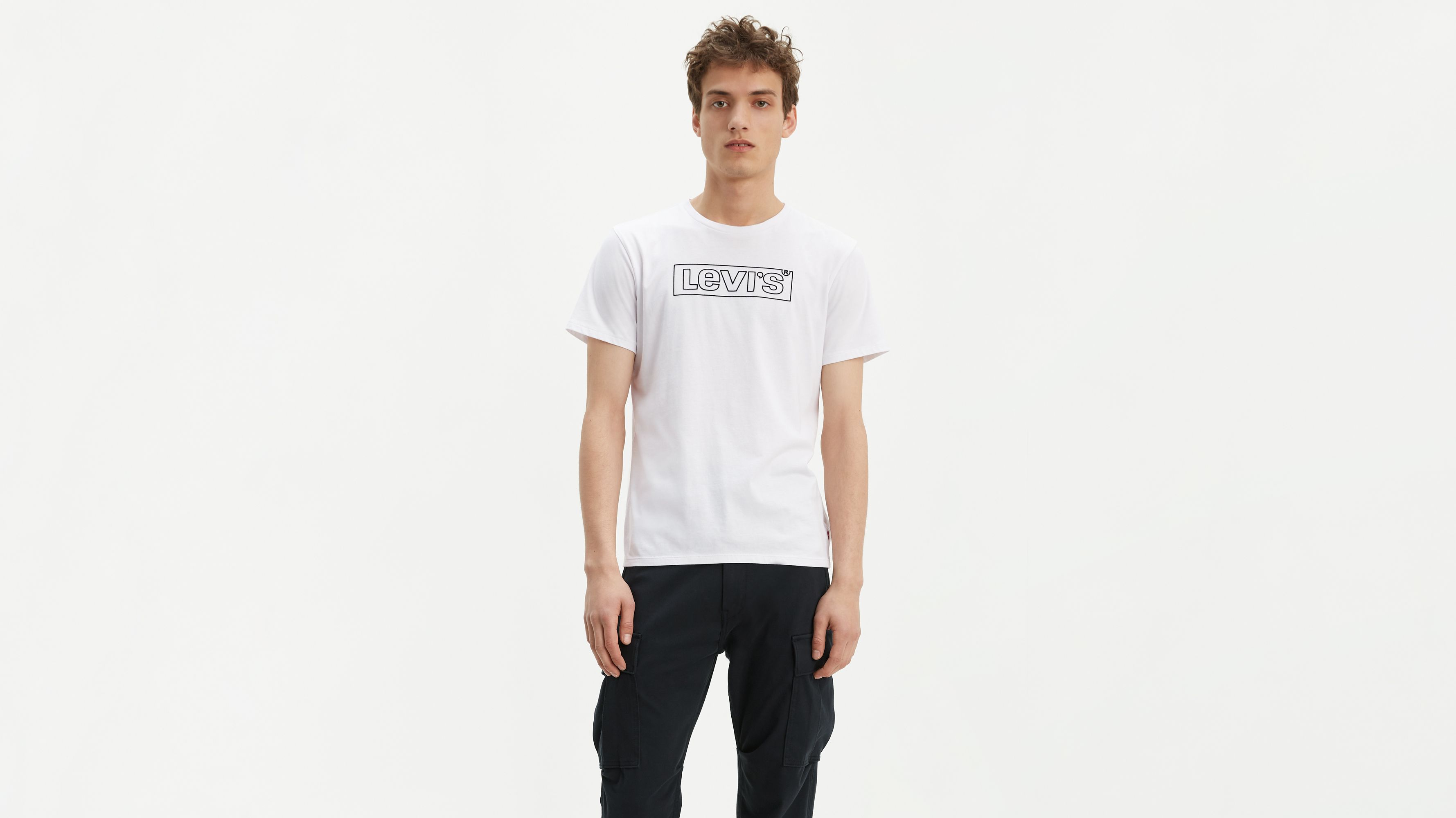 Box Tab Logo Outline Tee Shirt - White | Levi's® US