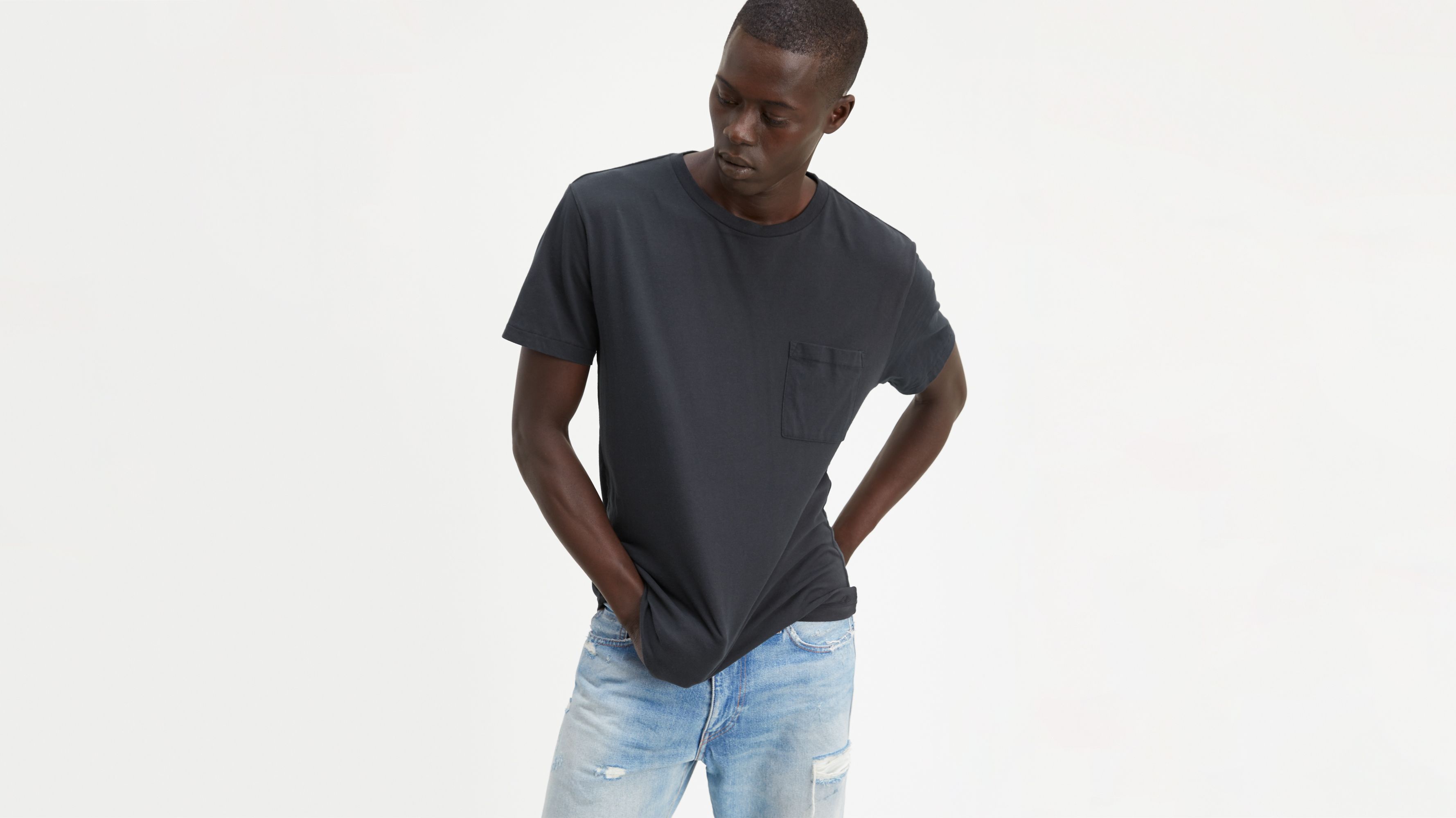 levis one pocket t shirt