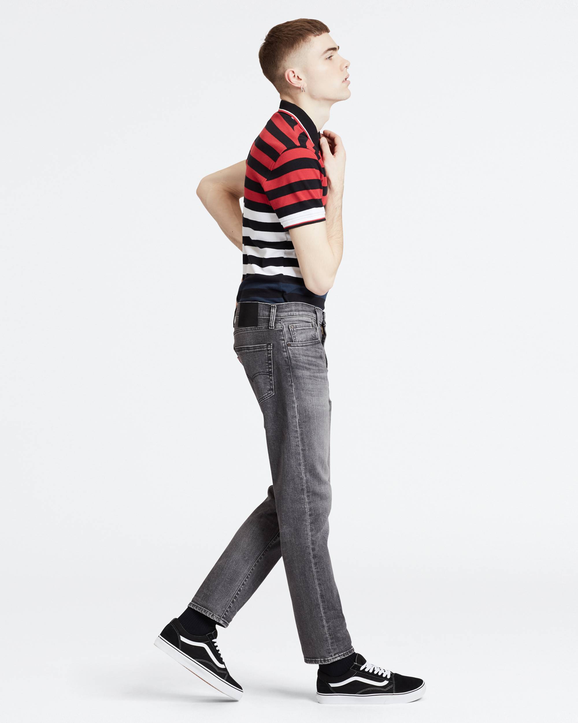 502™ Regular Taper Jeans 2