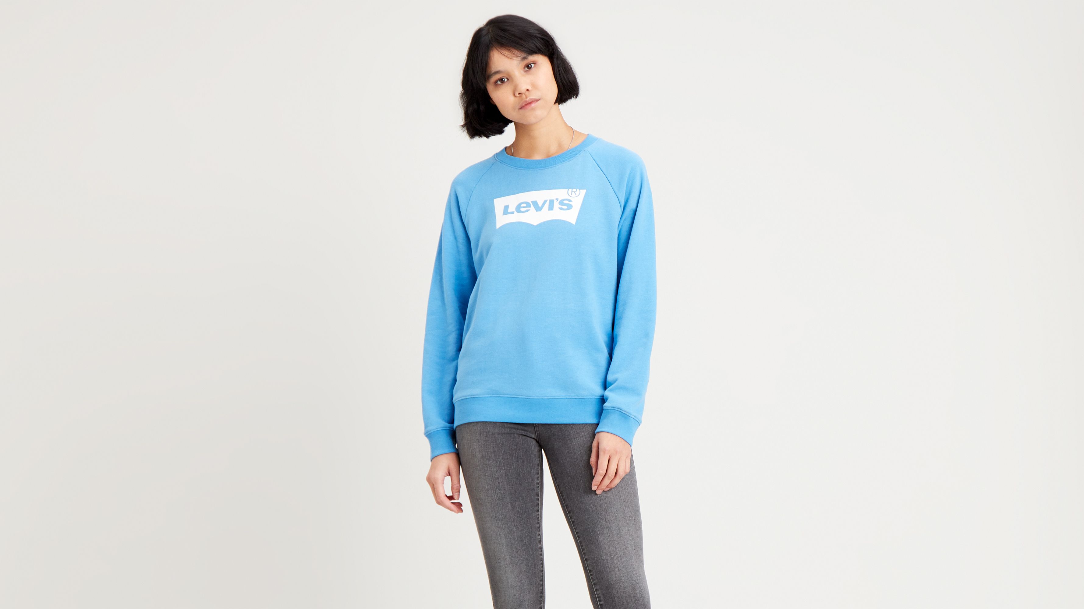 levi's relaxed graphic crew