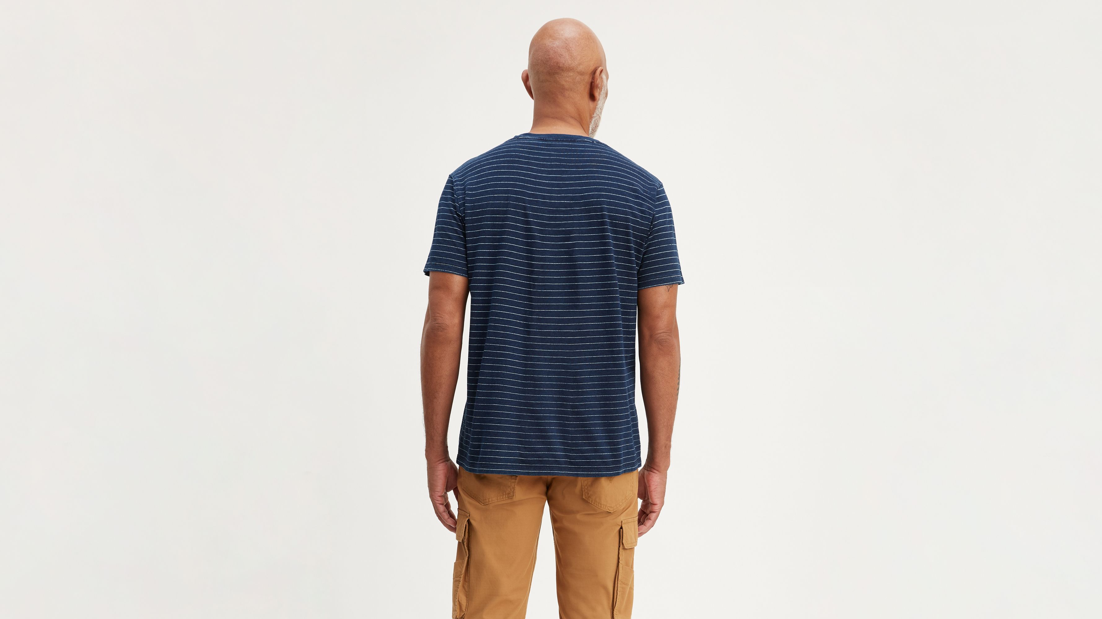 levis sunset pocket tee