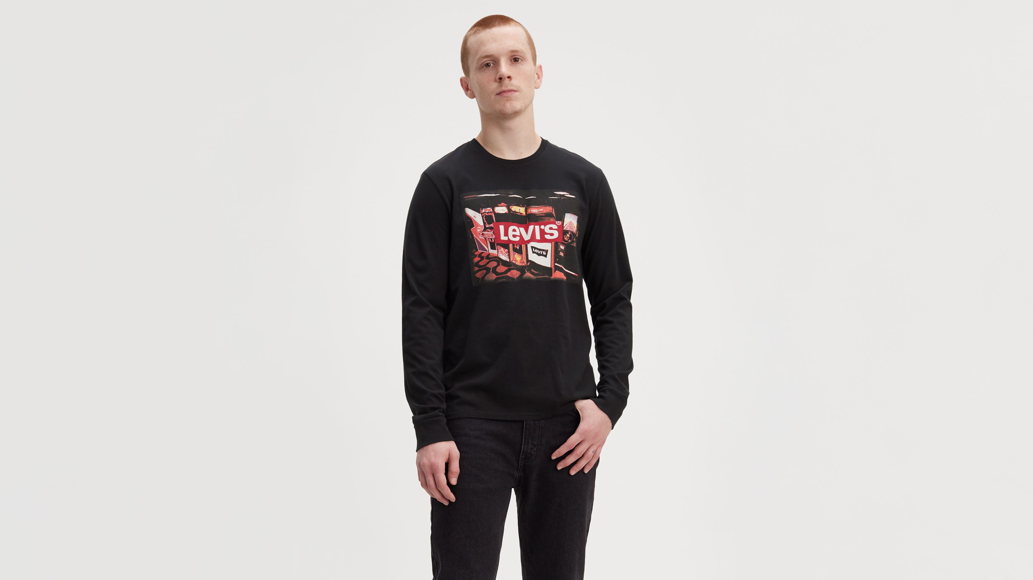 Levi's graphic sale long sleeve tee