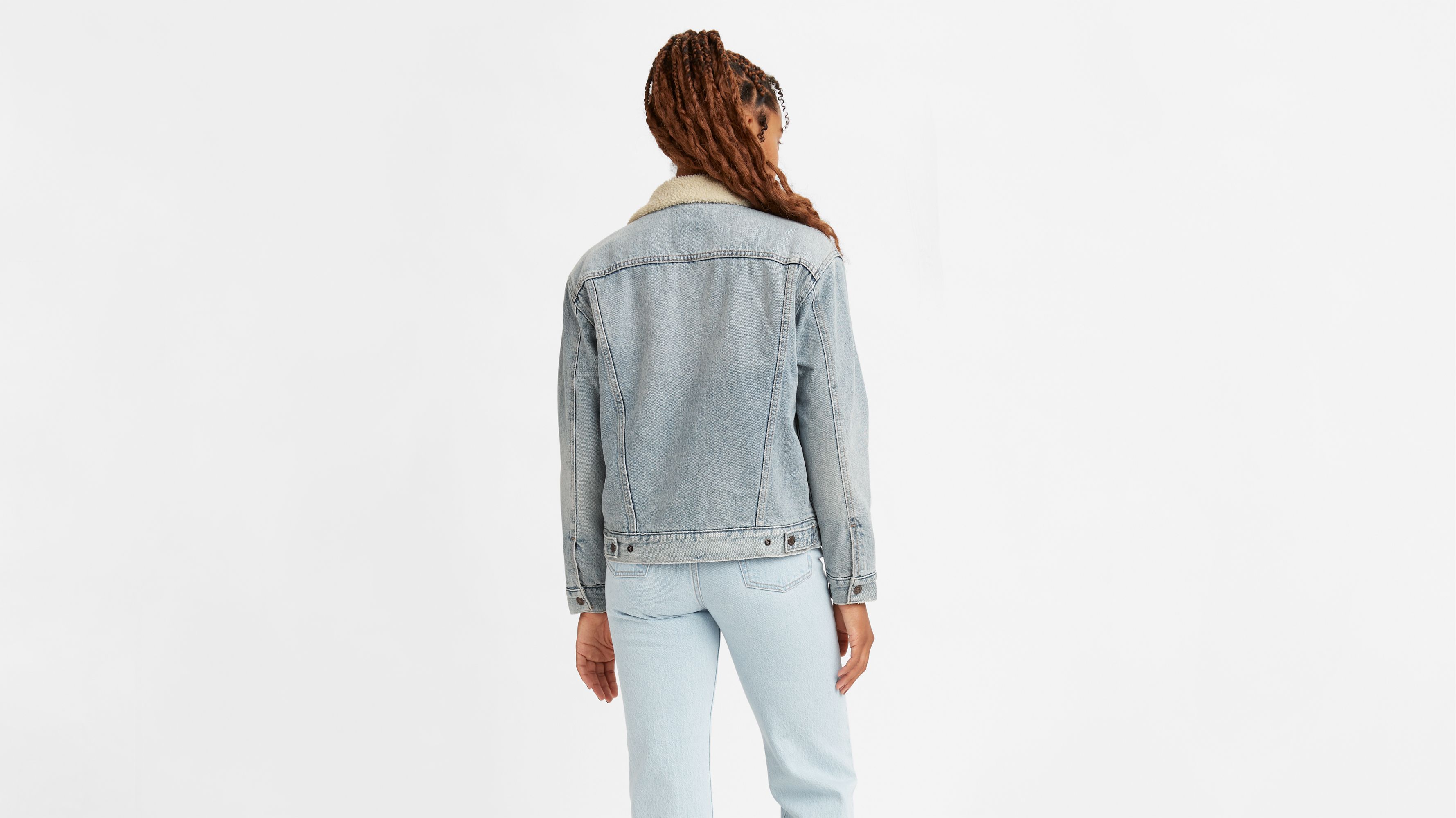 Ex-boyfriend Sherpa Trucker Jacket - Light Wash | Levi's® US